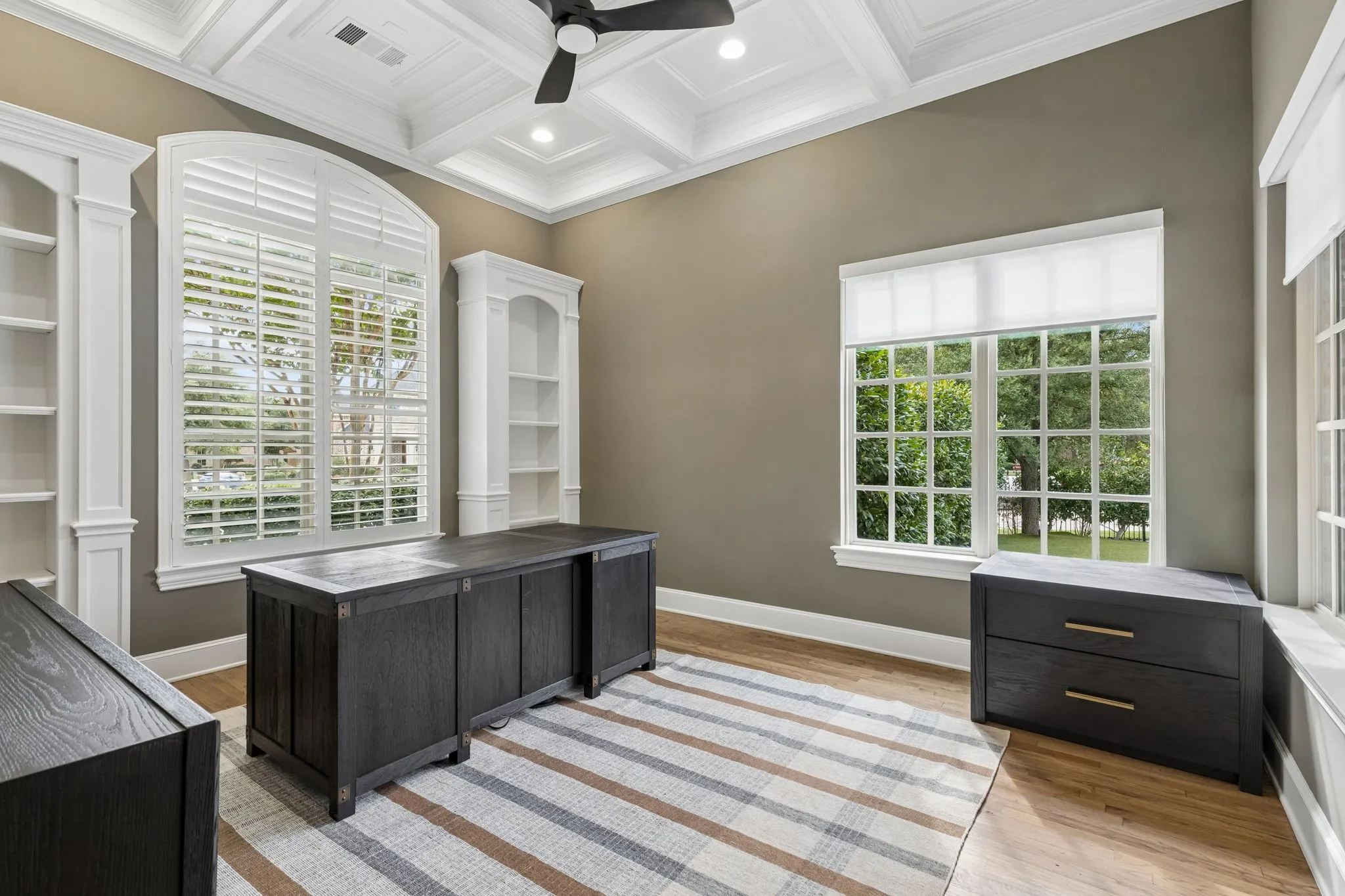 Single Family Residence For Sale in Denton County , 11790 Azteca Lane, Frisco, Texas 75033, 4 Bedroom, 5 Bathroom, 3 Garage spaces, 4,272 Sqft, built in 2005, mls#21383868, Real Estate Agent in Frisco, Homes For Sale in Denton county, Homes For Sale in Frisco, Realtor in Frisco Texas, Real Estate Brokerage Independent Realty Texas, Luminita Cordes Realtor