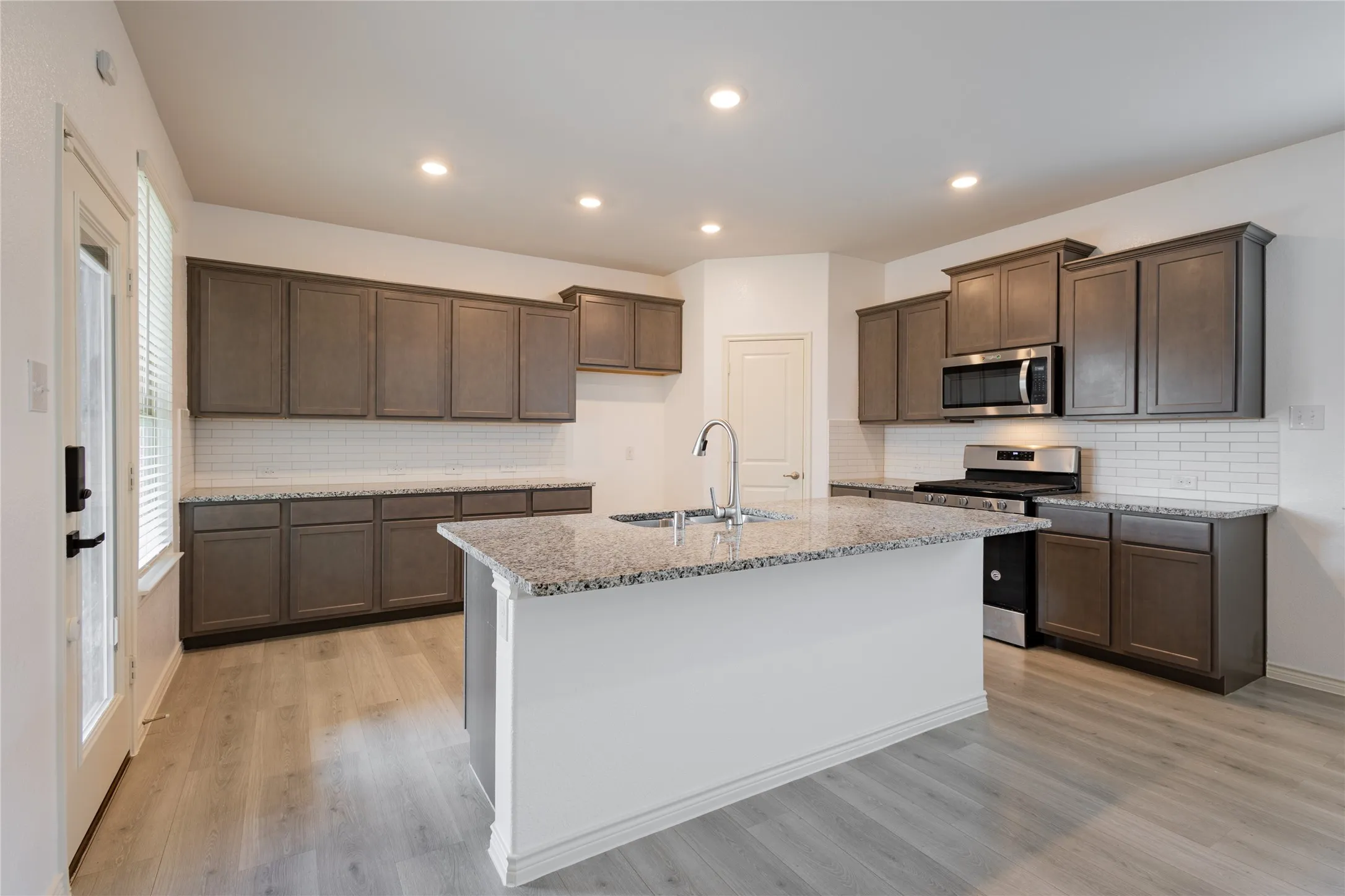 Single Family Residence For Rent in Collin County , 1816 Ferguson Lane, Mc Kinney, Texas 75071, 4 Bedroom, 4 Bathroom, 2 Garage spaces, 2,274 Sqft, built in 2019, mls#21384217, Real Estate Agent in Mc Kinney, Homes For Rent in Collin county, Homes For Rent in Mc Kinney, Realtor in Mc Kinney Texas, Real Estate Brokerage Independent Realty Texas, Luminita Cordes Realtor