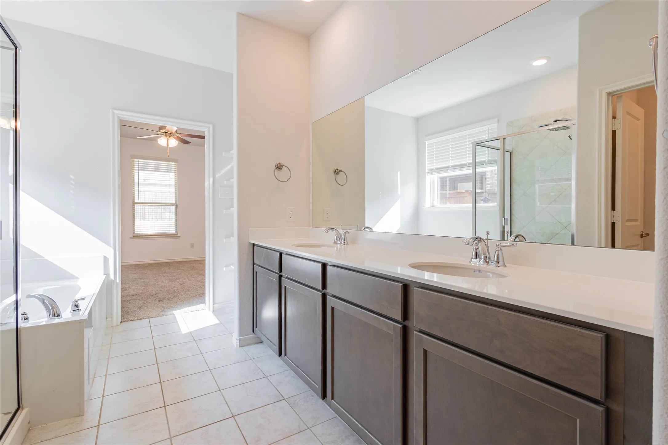 Single Family Residence For Rent in Collin County , 1816 Ferguson Lane, Mc Kinney, Texas 75071, 4 Bedroom, 4 Bathroom, 2 Garage spaces, 2,274 Sqft, built in 2019, mls#21384217, Real Estate Agent in Mc Kinney, Homes For Rent in Collin county, Homes For Rent in Mc Kinney, Realtor in Mc Kinney Texas, Real Estate Brokerage Independent Realty Texas, Luminita Cordes Realtor