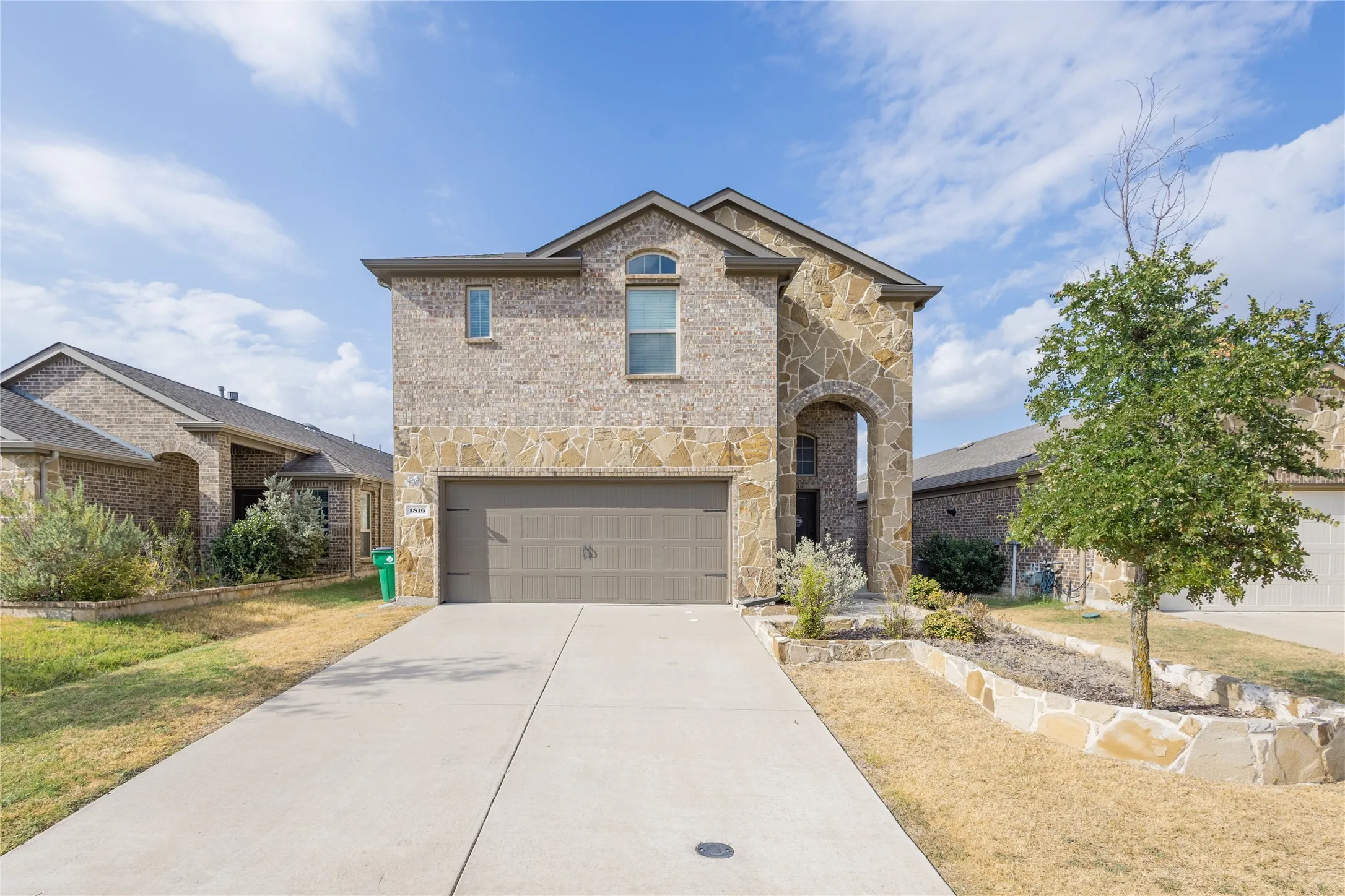 Single Family Residence For Rent in Collin County , 1816 Ferguson Lane, Mc Kinney, Texas 75071, 4 Bedroom, 4 Bathroom, 2 Garage spaces, 2,274 Sqft, built in 2019, mls#21384217, Real Estate Agent in Mc Kinney, Homes For Rent in Collin county, Homes For Rent in Mc Kinney, Realtor in Mc Kinney Texas, Real Estate Brokerage Independent Realty Texas, Luminita Cordes Realtor