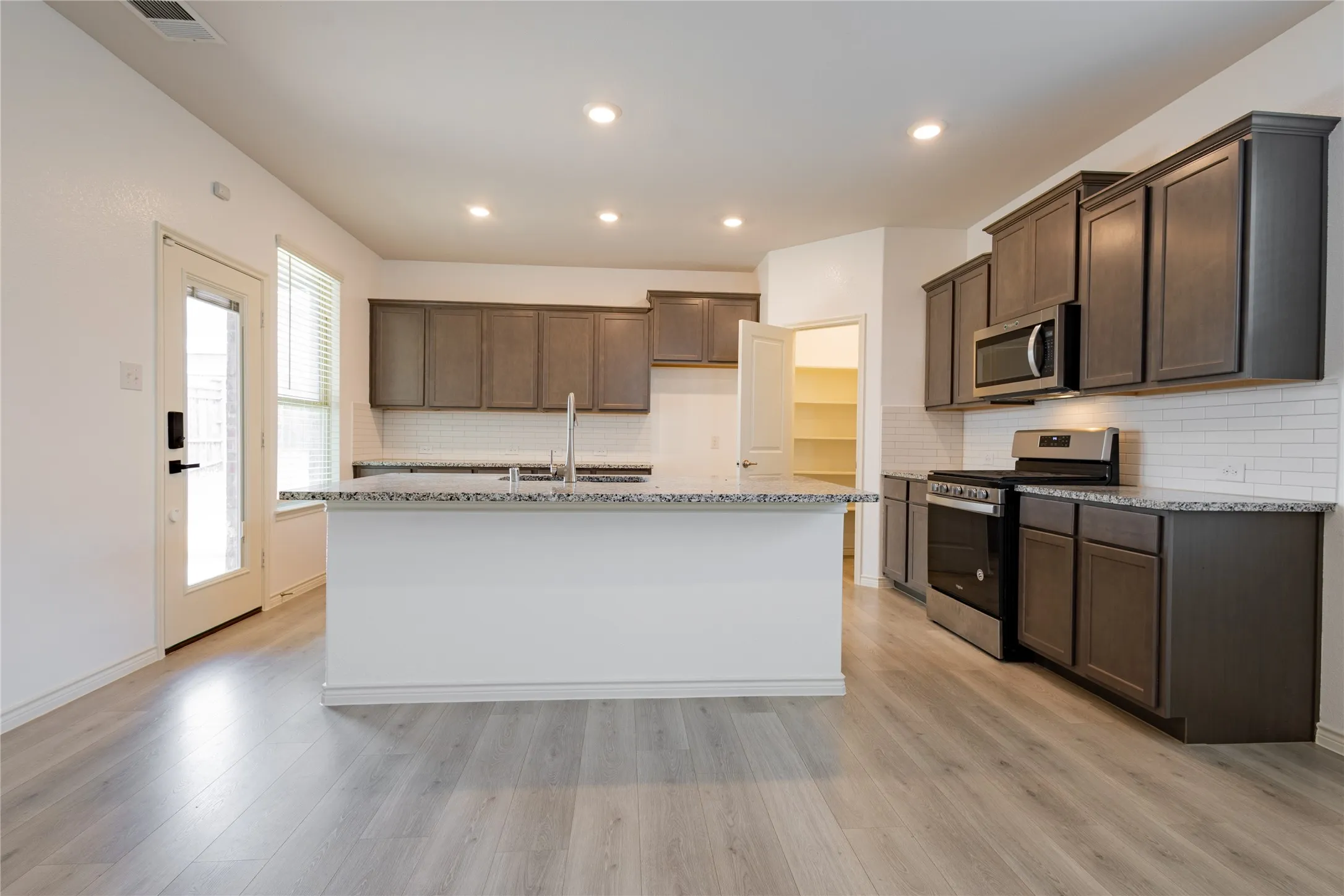 Single Family Residence For Rent in Collin County , 1816 Ferguson Lane, Mc Kinney, Texas 75071, 4 Bedroom, 4 Bathroom, 2 Garage spaces, 2,274 Sqft, built in 2019, mls#21384217, Real Estate Agent in Mc Kinney, Homes For Rent in Collin county, Homes For Rent in Mc Kinney, Realtor in Mc Kinney Texas, Real Estate Brokerage Independent Realty Texas, Luminita Cordes Realtor