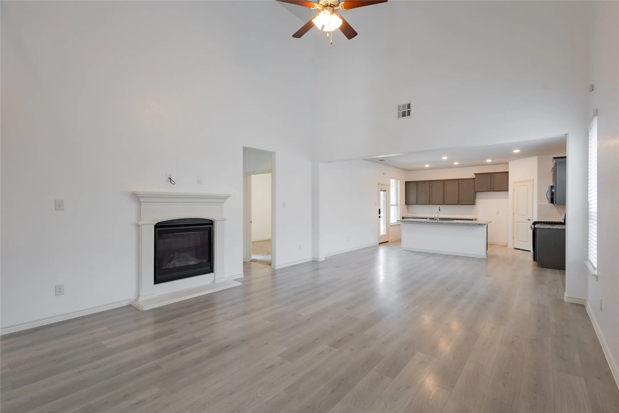Single Family Residence For Rent in Collin County , 1816 Ferguson Lane, Mc Kinney, Texas 75071, 4 Bedroom, 4 Bathroom, 2 Garage spaces, 2,274 Sqft, built in 2019, mls#21384217, Real Estate Agent in Mc Kinney, Homes For Rent in Collin county, Homes For Rent in Mc Kinney, Realtor in Mc Kinney Texas, Real Estate Brokerage Independent Realty Texas, Luminita Cordes Realtor