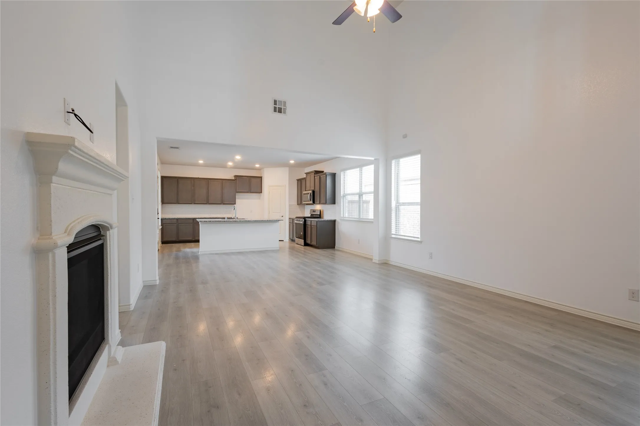 Single Family Residence For Rent in Collin County , 1816 Ferguson Lane, Mc Kinney, Texas 75071, 4 Bedroom, 4 Bathroom, 2 Garage spaces, 2,274 Sqft, built in 2019, mls#21384217, Real Estate Agent in Mc Kinney, Homes For Rent in Collin county, Homes For Rent in Mc Kinney, Realtor in Mc Kinney Texas, Real Estate Brokerage Independent Realty Texas, Luminita Cordes Realtor