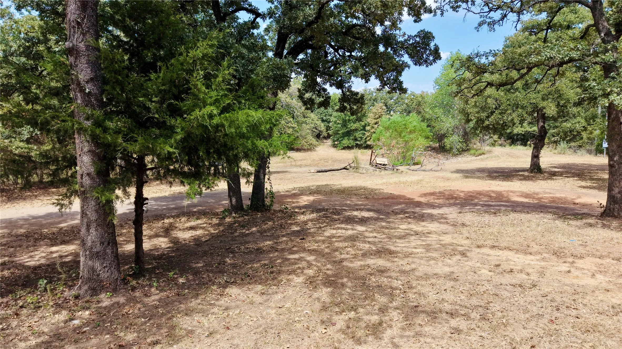 Farm For Sale in Hill County , 490 HCR 1250, Whitney, Texas 76692, 0, 2 Bathroom, Garage spaces, 480 Sqft, built in 1900, mls#21374009, Real Estate Agent in Whitney, Homes For Sale in Hill county, Homes For Sale in Whitney, Realtor in Whitney Texas, Real Estate Brokerage Independent Realty Texas, Luminita Cordes Realtor