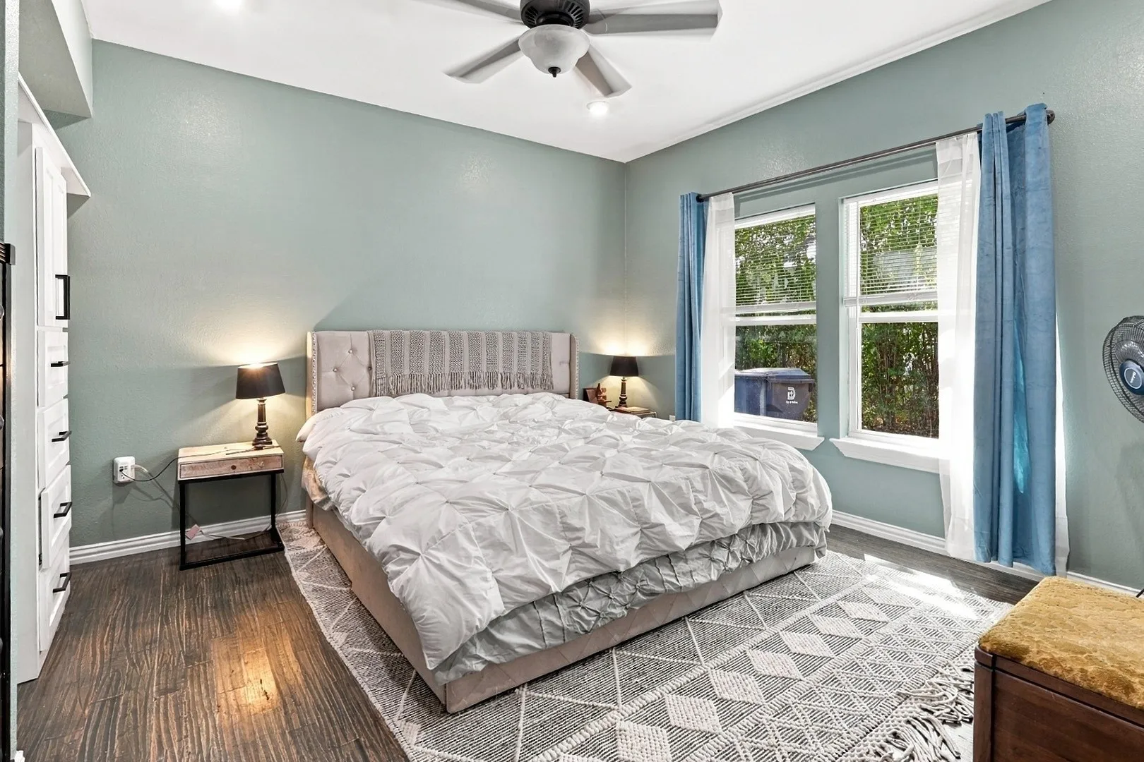 Single Family Residence For Sale in Dallas County , 2612 Idaho Avenue, Dallas, Texas 75216, 4 Bedroom, 2 Bathroom, Garage spaces, 1,760 Sqft, built in 1926, mls#21384249, Real Estate Agent in Dallas, Homes For Sale in Dallas county, Homes For Sale in Dallas, Realtor in Dallas Texas, Real Estate Brokerage Independent Realty Texas, Luminita Cordes Realtor