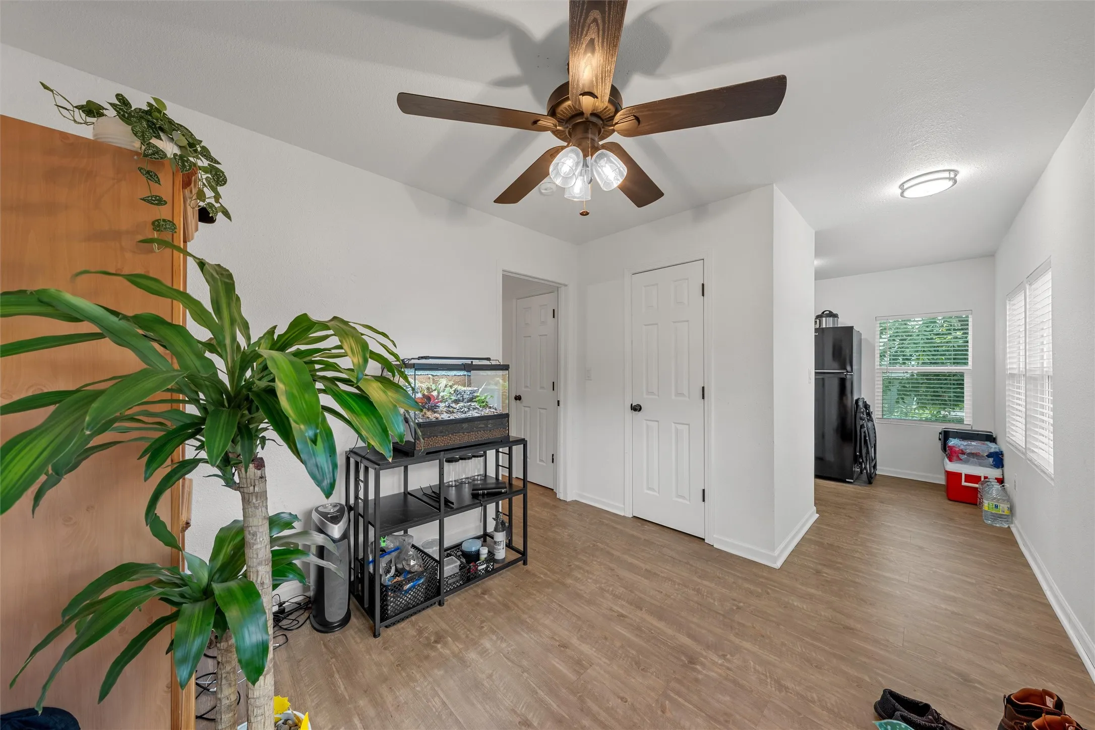 Duplex For Rent in Coryell County , 1103 E Leon Street, Gatesville, Texas 76528, 1 Bedroom, 1 Bathroom, Garage spaces, 431 Sqft, built in 1984, mls#21384130, Real Estate Agent in Gatesville, Homes For Rent in Coryell county, Homes For Rent in Gatesville, Realtor in Gatesville Texas, Real Estate Brokerage Independent Realty Texas, Luminita Cordes Realtor