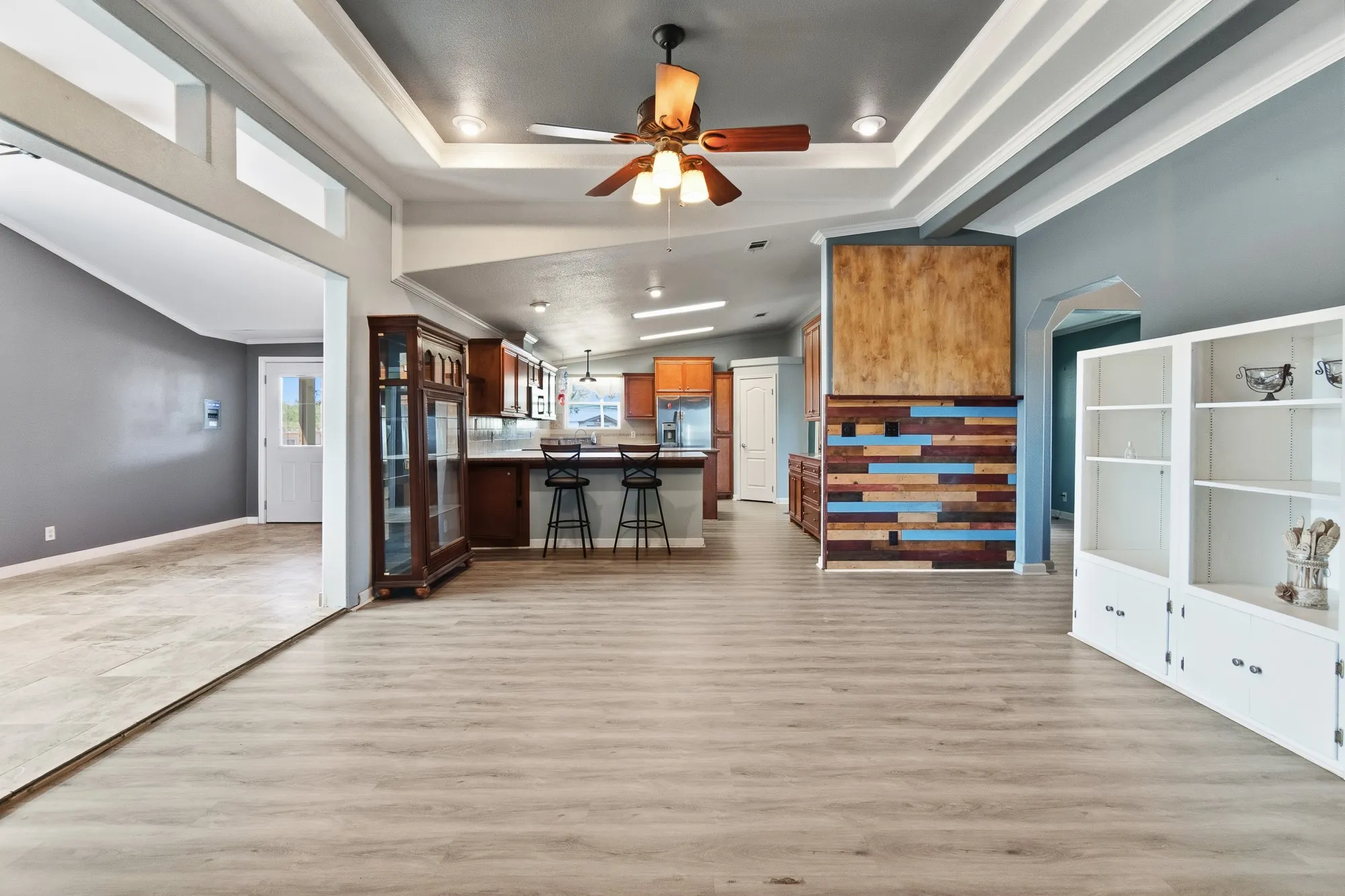 Farm For Sale in Guadalupe County , 1951 Dowdy Road, Seguin, Texas 78155, 3 Bedroom, 2 Bathroom, Garage spaces, 2,040 Sqft, built in 2004, mls#21382215, Real Estate Agent in Seguin, Homes For Sale in Guadalupe county, Homes For Sale in Seguin, Realtor in Seguin Texas, Real Estate Brokerage Independent Realty Texas, Luminita Cordes Realtor