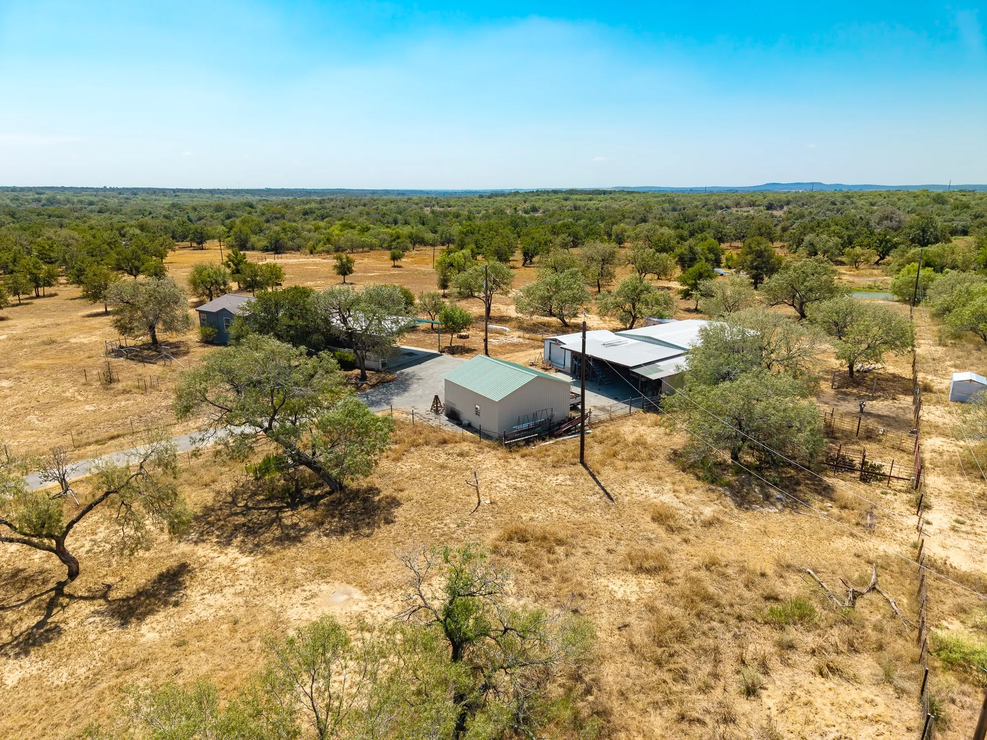 Farm For Sale in Guadalupe County , 1951 Dowdy Road, Seguin, Texas 78155, 3 Bedroom, 2 Bathroom, Garage spaces, 2,040 Sqft, built in 2004, mls#21382215, Real Estate Agent in Seguin, Homes For Sale in Guadalupe county, Homes For Sale in Seguin, Realtor in Seguin Texas, Real Estate Brokerage Independent Realty Texas, Luminita Cordes Realtor