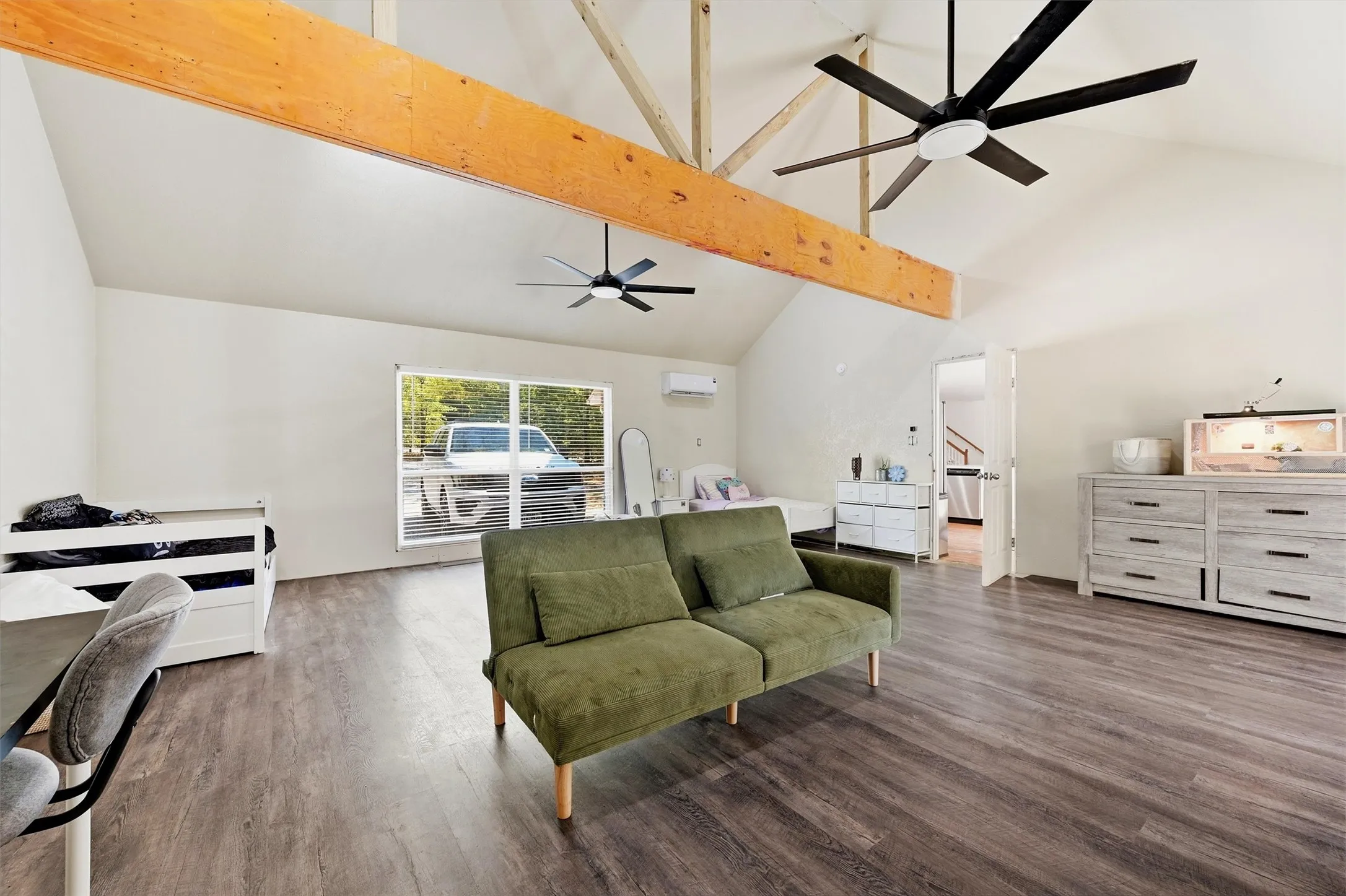 Single Family Residence For Sale in Cooke County , 90 County Road 2256, Valley View, Texas 76272, 3 Bedroom, 1 Bathroom, Garage spaces, 1,898 Sqft, built in 2008, mls#21384229, Real Estate Agent in Valley View, Homes For Sale in Cooke county, Homes For Sale in Valley View, Realtor in Valley View Texas, Real Estate Brokerage Independent Realty Texas, Luminita Cordes Realtor