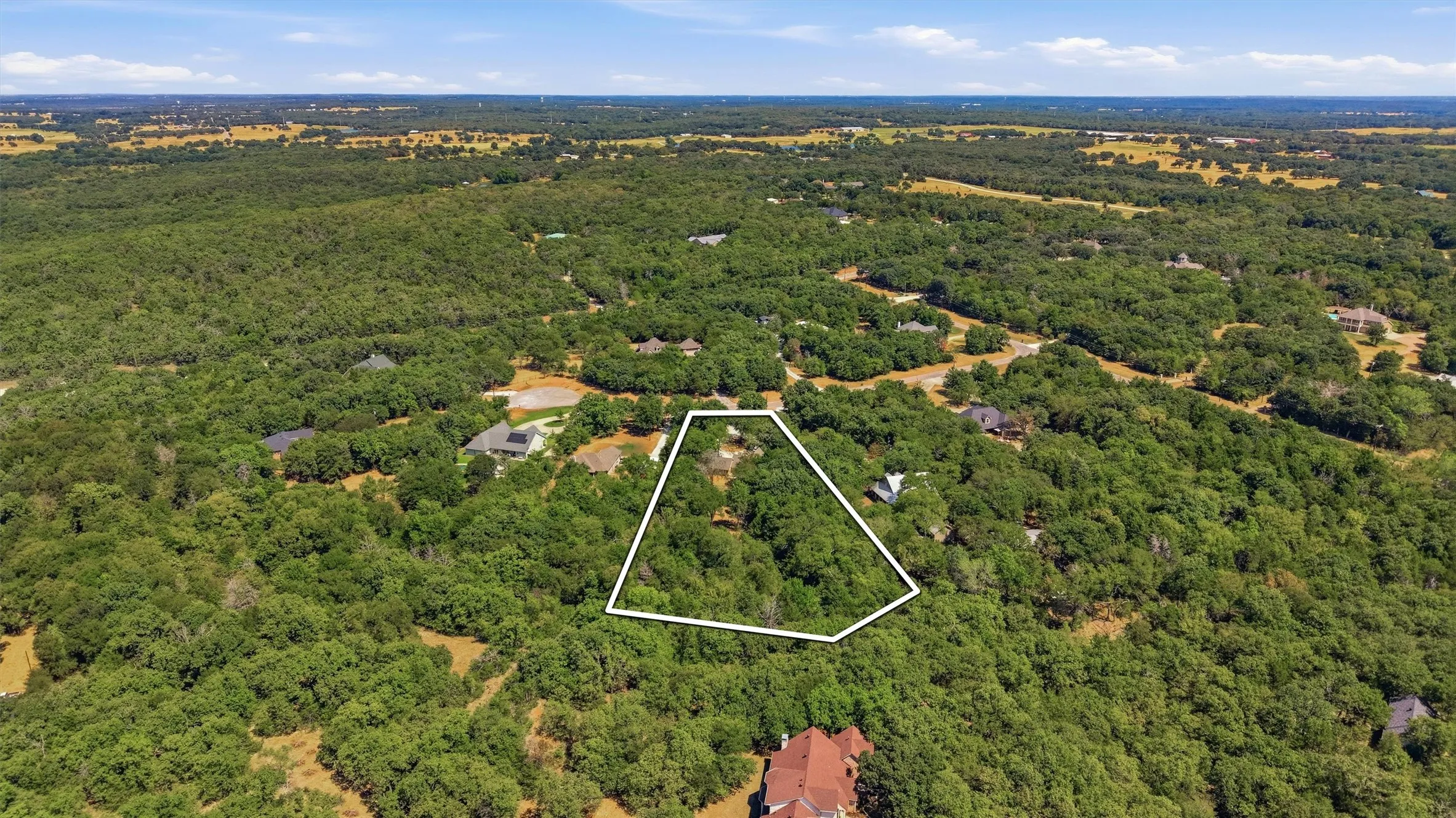 Single Family Residence For Sale in Cooke County , 90 County Road 2256, Valley View, Texas 76272, 3 Bedroom, 1 Bathroom, Garage spaces, 1,898 Sqft, built in 2008, mls#21384229, Real Estate Agent in Valley View, Homes For Sale in Cooke county, Homes For Sale in Valley View, Realtor in Valley View Texas, Real Estate Brokerage Independent Realty Texas, Luminita Cordes Realtor