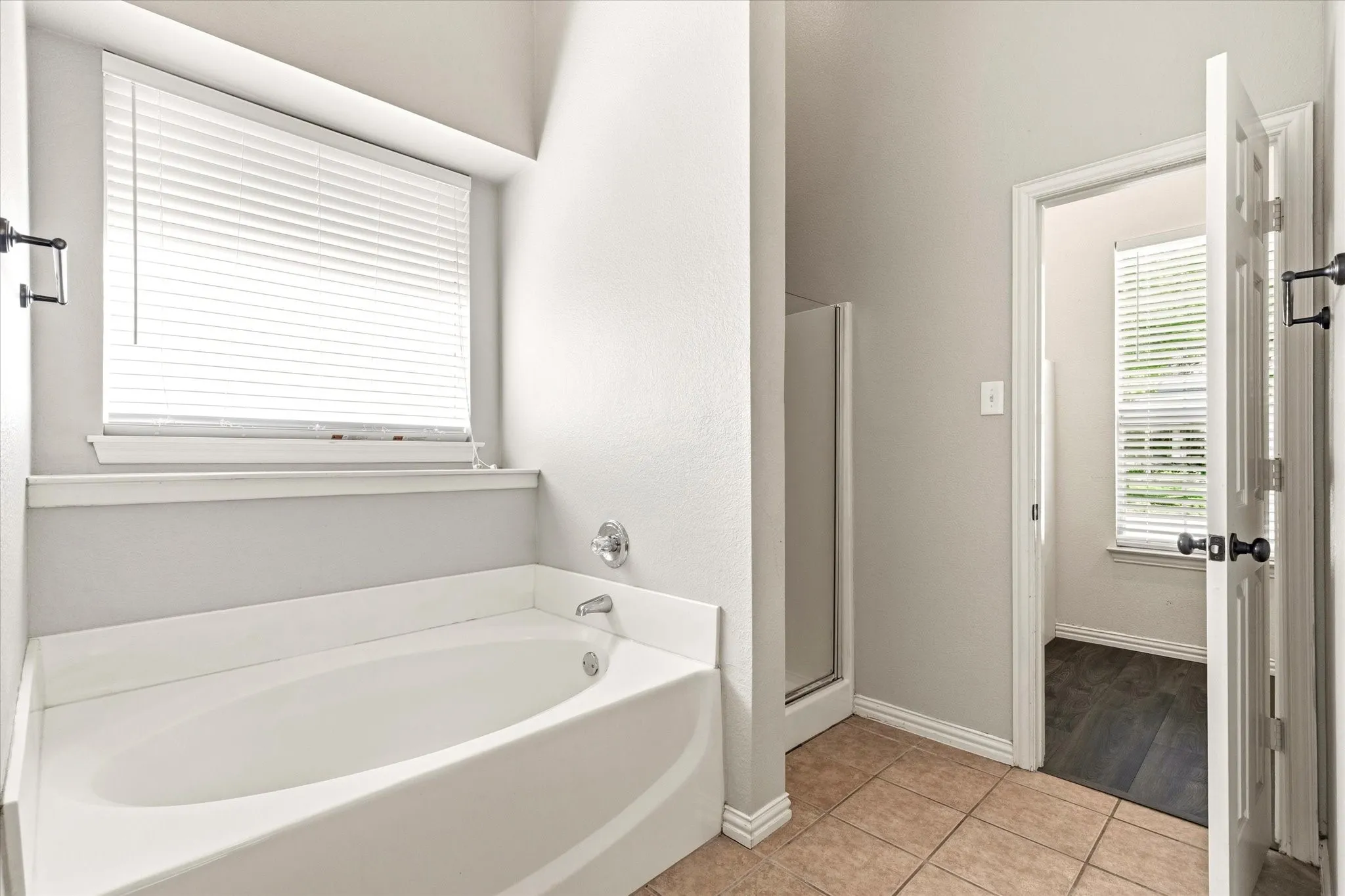 Single Family Residence For Sale in Denton County , 1036 Elm Drive, Providence Village, Texas 76227, 4 Bedroom, 3 Bathroom, 2 Garage spaces, 2,600 Sqft, built in 2002, mls#21384271, Real Estate Agent in Providence Village, Homes For Sale in Denton county, Homes For Sale in Providence Village, Realtor in Providence Village Texas, Real Estate Brokerage Independent Realty Texas, Luminita Cordes Realtor