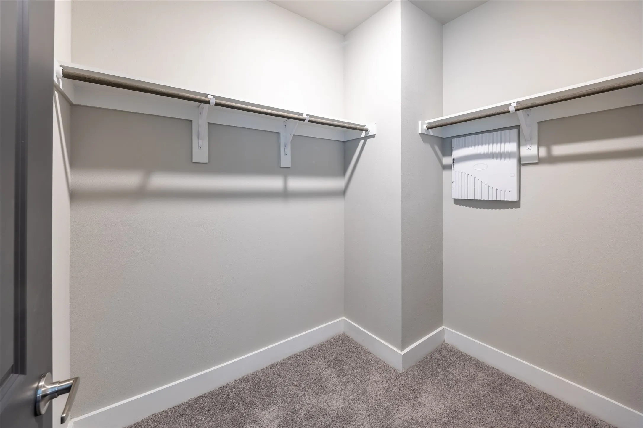Townhouse For Rent in Collin County , 3353 Wynwood Drive, Plano, Texas 75074, 3 Bedroom, 4 Bathroom, 2 Garage spaces, 1,870 Sqft, built in 2022, mls#21383672, Real Estate Agent in Plano, Homes For Rent in Collin county, Homes For Rent in Plano, Realtor in Plano Texas, Real Estate Brokerage Independent Realty Texas, Luminita Cordes Realtor