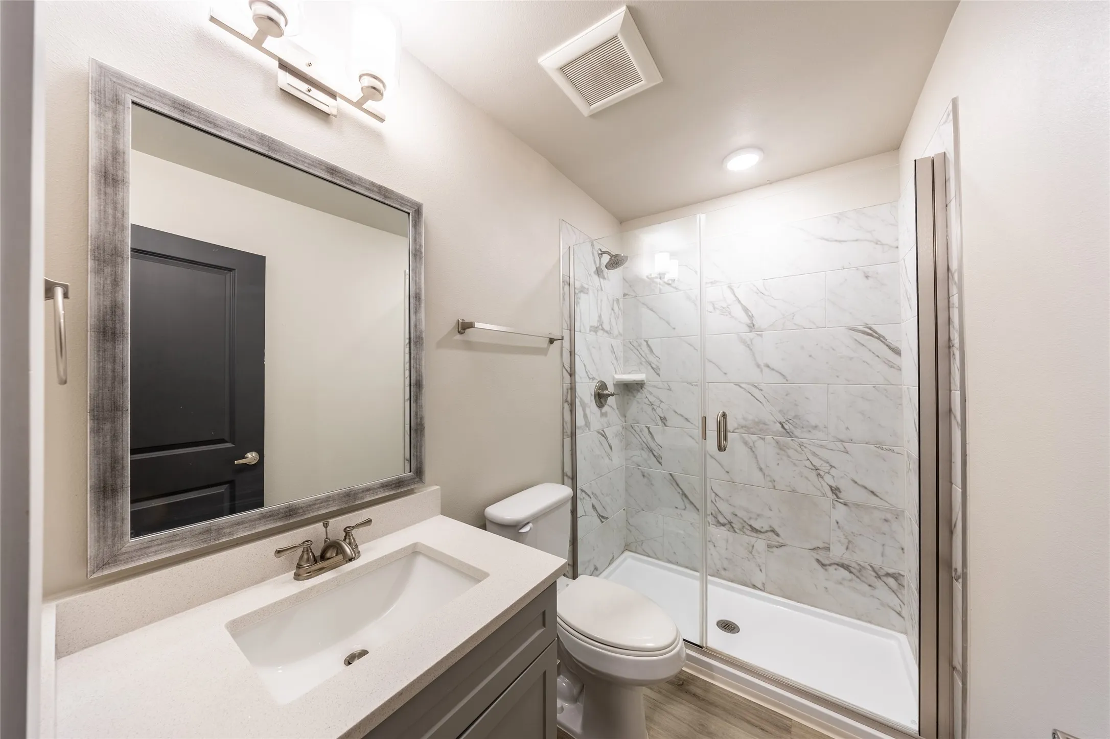 Townhouse For Rent in Collin County , 3353 Wynwood Drive, Plano, Texas 75074, 3 Bedroom, 4 Bathroom, 2 Garage spaces, 1,870 Sqft, built in 2022, mls#21383672, Real Estate Agent in Plano, Homes For Rent in Collin county, Homes For Rent in Plano, Realtor in Plano Texas, Real Estate Brokerage Independent Realty Texas, Luminita Cordes Realtor