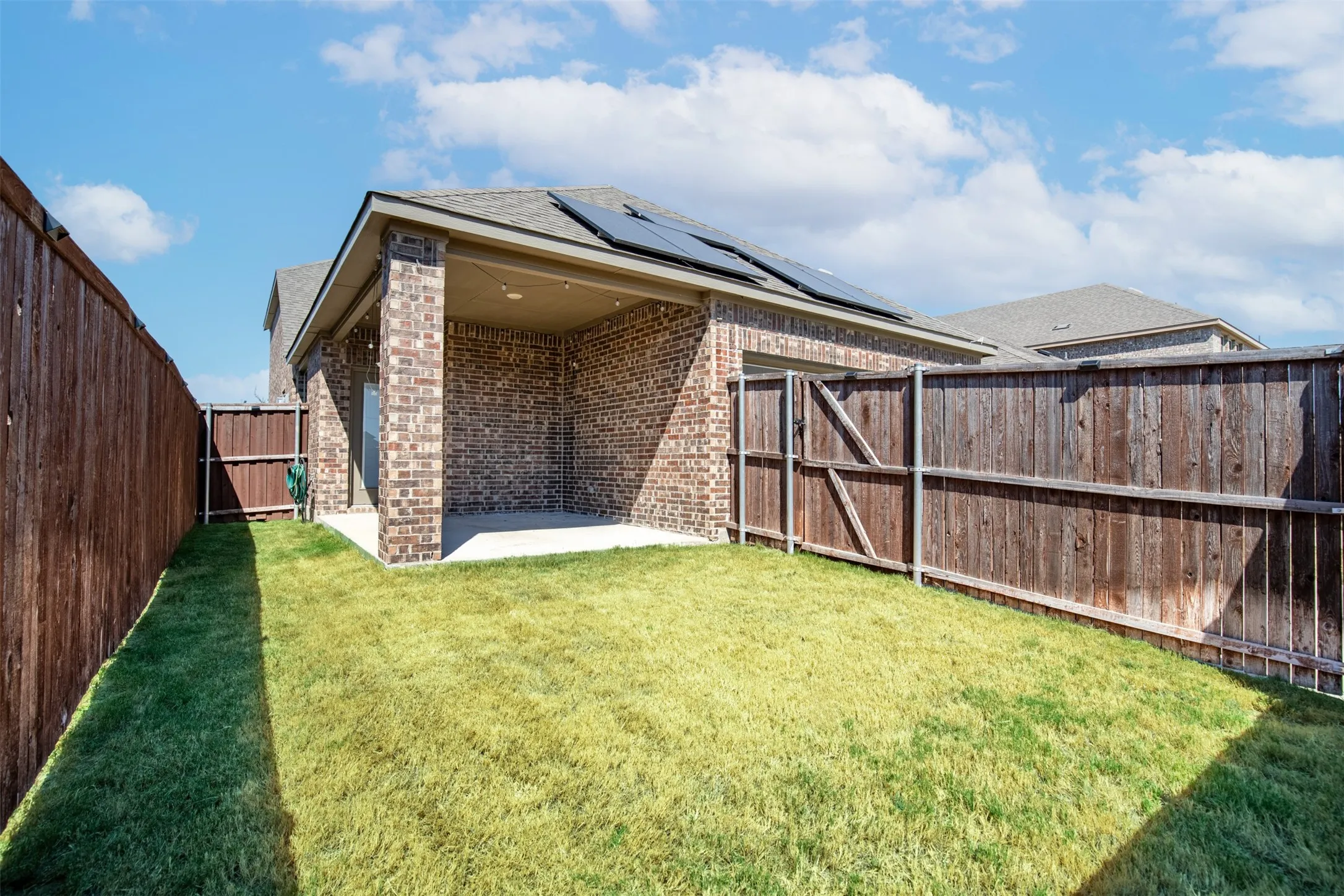 Single Family Residence For Sale in Collin County , 2720 Hale Road, Celina, Texas 75009, 4 Bedroom, 3 Bathroom, 2 Garage spaces, 1,947 Sqft, built in 2020, mls#21355722, Real Estate Agent in Celina, Homes For Sale in Collin county, Homes For Sale in Celina, Realtor in Celina Texas, Real Estate Brokerage Independent Realty Texas, Luminita Cordes Realtor