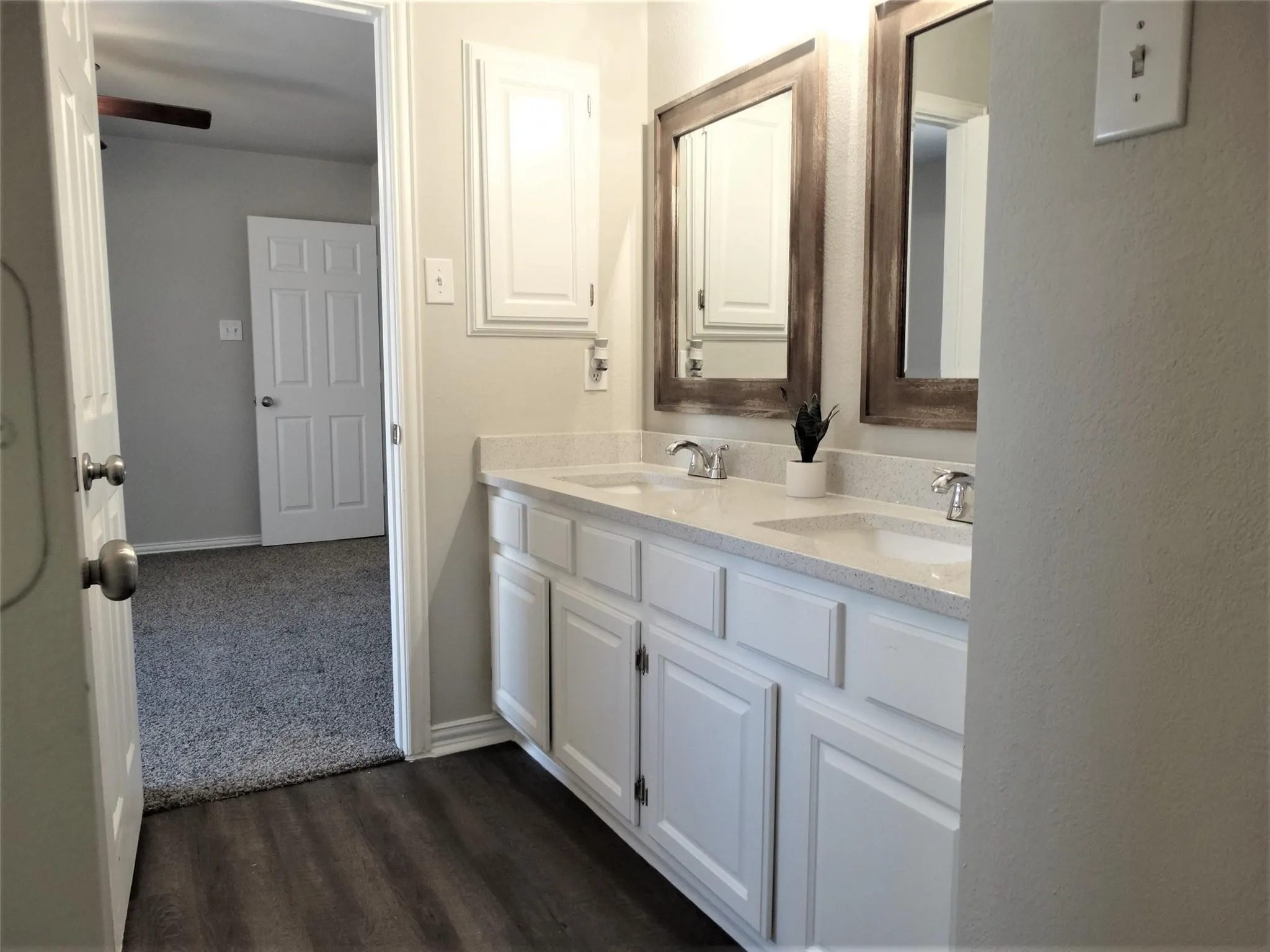 Single Family Residence For Rent in Collin County , 7904 Kettlewood Court, Plano, Texas 75025, 4 Bedroom, 4 Bathroom, 2 Garage spaces, 3,605 Sqft, built in 1991, mls#21383312, Real Estate Agent in Plano, Homes For Rent in Collin county, Homes For Rent in Plano, Realtor in Plano Texas, Real Estate Brokerage Independent Realty Texas, Luminita Cordes Realtor