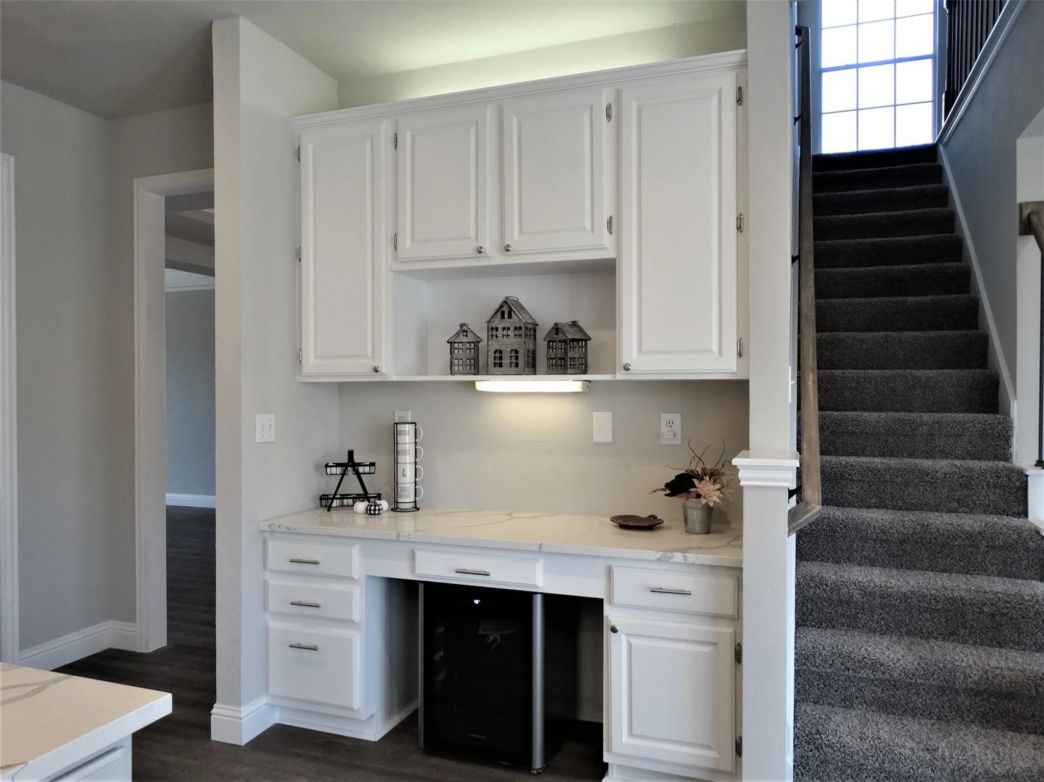 Single Family Residence For Rent in Collin County , 7904 Kettlewood Court, Plano, Texas 75025, 4 Bedroom, 4 Bathroom, 2 Garage spaces, 3,605 Sqft, built in 1991, mls#21383312, Real Estate Agent in Plano, Homes For Rent in Collin county, Homes For Rent in Plano, Realtor in Plano Texas, Real Estate Brokerage Independent Realty Texas, Luminita Cordes Realtor