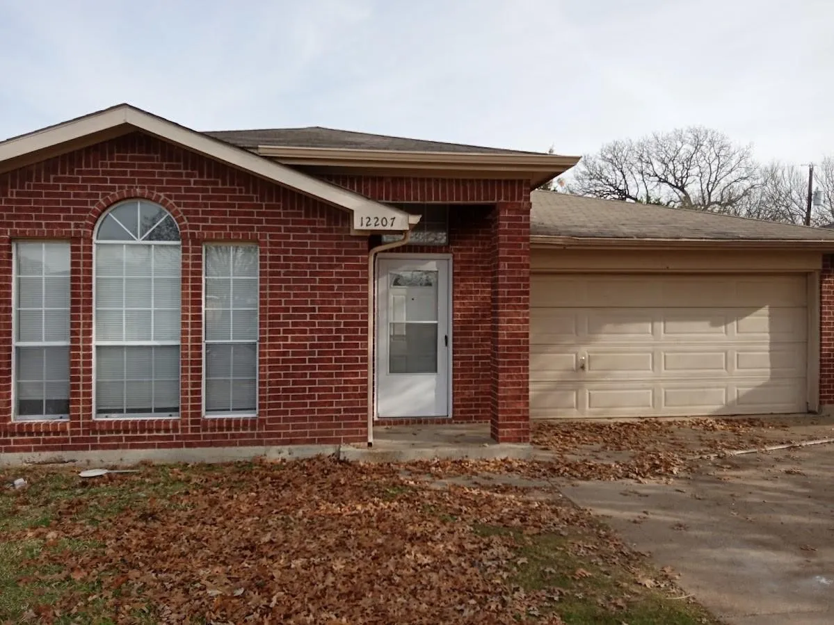 Single Family Residence For Rent in Dallas County , 12207 China Lake Drive, Dallas, Texas 75253, 3 Bedroom, 2 Bathroom, 2 Garage spaces, 1,557 Sqft, built in 1994, mls#21383171, Real Estate Agent in Dallas, Homes For Rent in Dallas county, Homes For Rent in Dallas, Realtor in Dallas Texas, Real Estate Brokerage Independent Realty Texas, Luminita Cordes Realtor