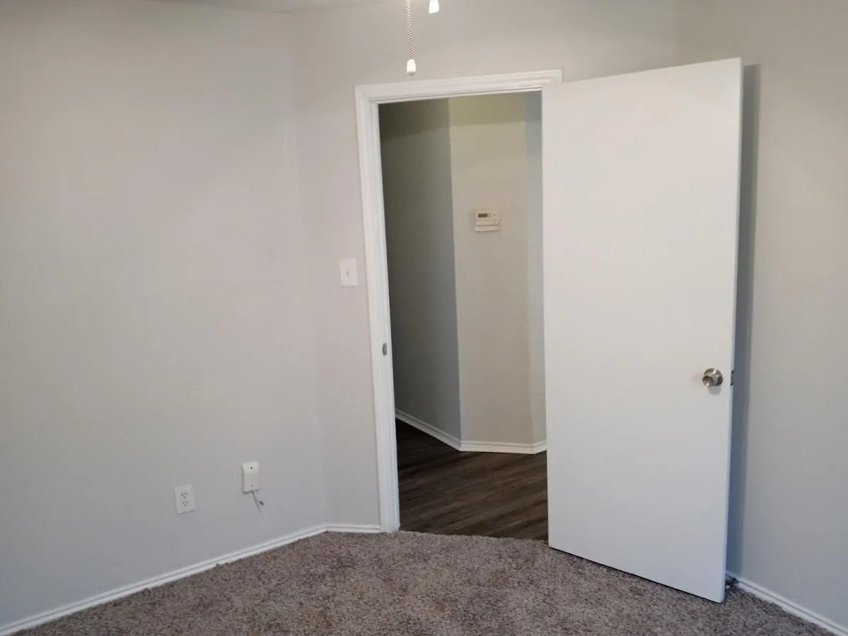Single Family Residence For Rent in Dallas County , 12207 China Lake Drive, Dallas, Texas 75253, 3 Bedroom, 2 Bathroom, 2 Garage spaces, 1,557 Sqft, built in 1994, mls#21383171, Real Estate Agent in Dallas, Homes For Rent in Dallas county, Homes For Rent in Dallas, Realtor in Dallas Texas, Real Estate Brokerage Independent Realty Texas, Luminita Cordes Realtor