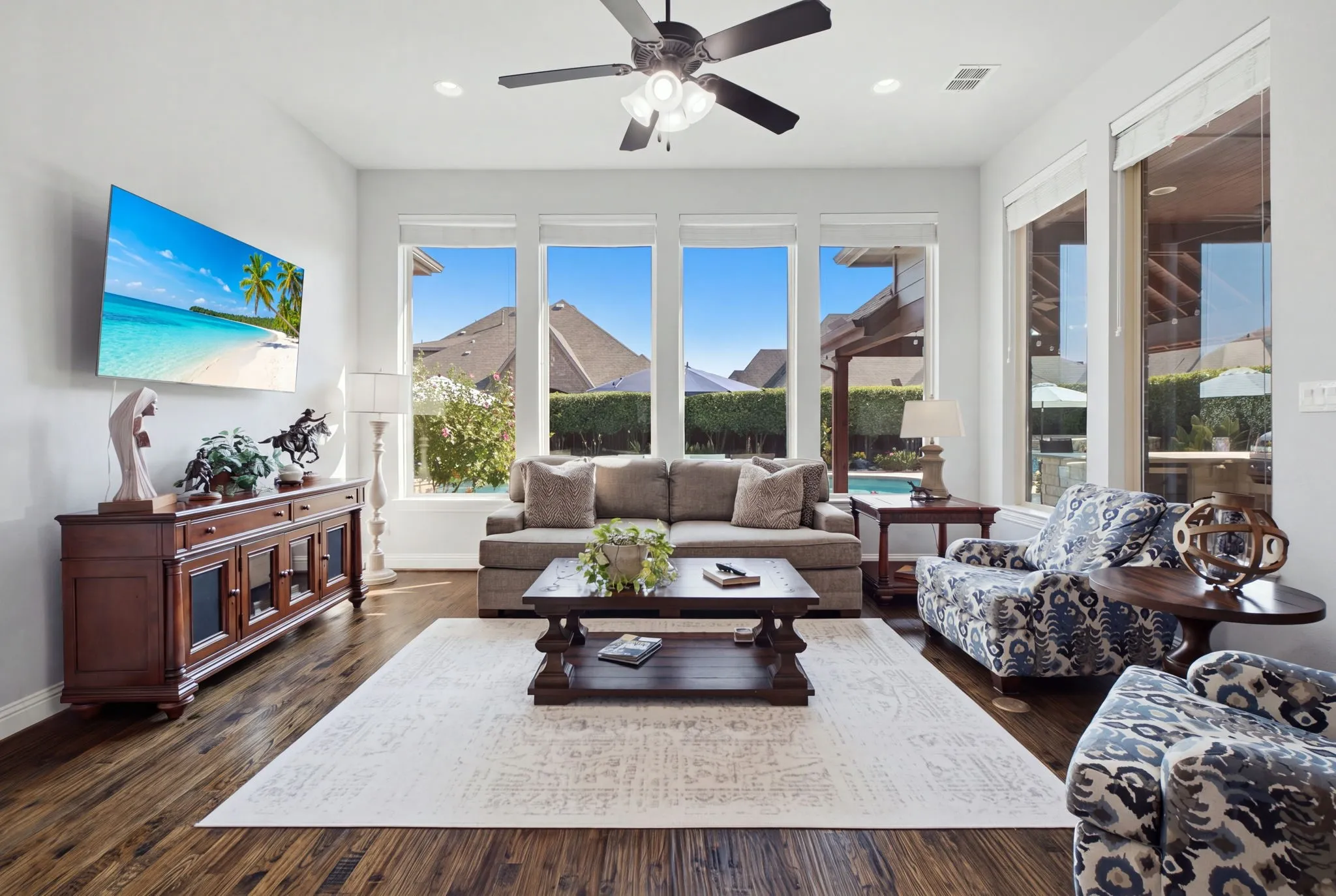 Single Family Residence For Sale in Collin County , 1215 Baird Way, Celina, Texas 75009, 4 Bedroom, 5 Bathroom, 3 Garage spaces, 3,441 Sqft, built in 2014, mls#21378832, Real Estate Agent in Celina, Homes For Sale in Collin county, Homes For Sale in Celina, Realtor in Celina Texas, Real Estate Brokerage Independent Realty Texas, Luminita Cordes Realtor