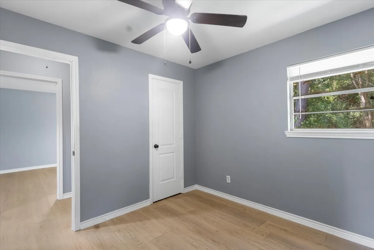 Single Family Residence For Sale in Smith County , 11369 Sherra, Tyler, Texas 75706, 3 Bedroom, 2 Bathroom, 2 Garage spaces, 1,449 Sqft, built in 1968, mls#21384301, Real Estate Agent in Tyler, Homes For Sale in Smith county, Homes For Sale in Tyler, Realtor in Tyler Texas, Real Estate Brokerage Independent Realty Texas, Luminita Cordes Realtor