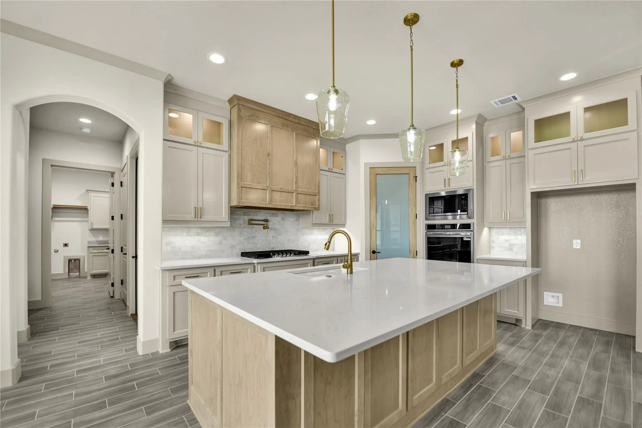Single Family Residence For Sale in Wise County , 119 Guynell Ridge, Decatur, Texas 76234, 4 Bedroom, 3 Bathroom, 3 Garage spaces, 2,834 Sqft, built in 2026, mls#21384298, Real Estate Agent in Decatur, Homes For Sale in Wise county, Homes For Sale in Decatur, Realtor in Decatur Texas, Real Estate Brokerage Independent Realty Texas, Luminita Cordes Realtor