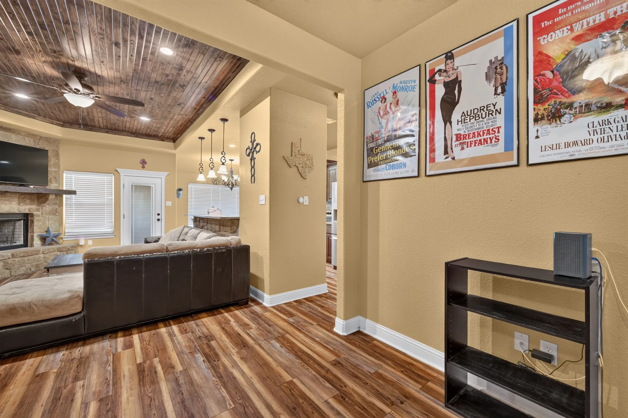 Single Family Residence For Sale in Taylor County , 314 Hog Eye Road, Abilene, Texas 79602, 3 Bedroom, 2 Bathroom, 2 Garage spaces, 1,653 Sqft, built in 2017, mls#21382488, Real Estate Agent in Abilene, Homes For Sale in Taylor county, Homes For Sale in Abilene, Realtor in Abilene Texas, Real Estate Brokerage Independent Realty Texas, Luminita Cordes Realtor