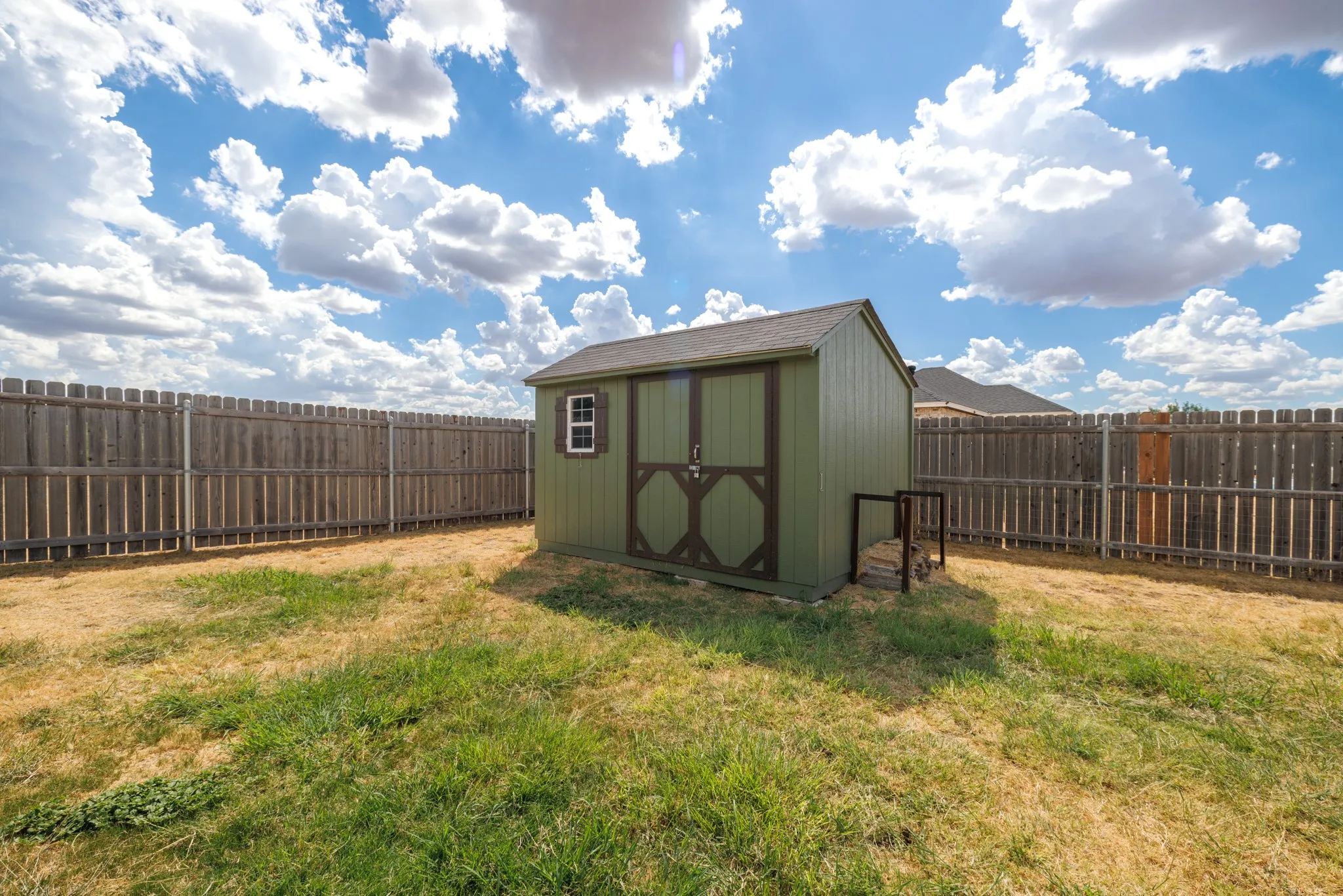 Single Family Residence For Sale in Taylor County , 314 Hog Eye Road, Abilene, Texas 79602, 3 Bedroom, 2 Bathroom, 2 Garage spaces, 1,653 Sqft, built in 2017, mls#21382488, Real Estate Agent in Abilene, Homes For Sale in Taylor county, Homes For Sale in Abilene, Realtor in Abilene Texas, Real Estate Brokerage Independent Realty Texas, Luminita Cordes Realtor