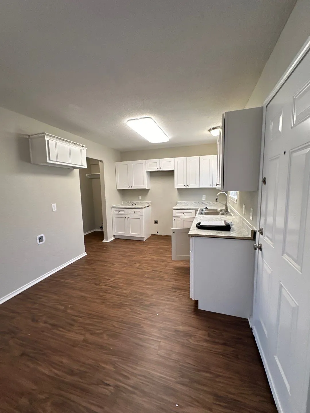 Duplex For Rent in Tarrant County , 441 Signal Hill Court N 443, Fort Worth, Texas 76112, 2 Bedroom, 1 Bathroom, 1 Garage spaces, 2,246 Sqft, built in 1988, mls#21383129, Real Estate Agent in Fort Worth, Homes For Rent in Tarrant county, Homes For Rent in Fort Worth, Realtor in Fort Worth Texas, Real Estate Brokerage Independent Realty Texas, Luminita Cordes Realtor