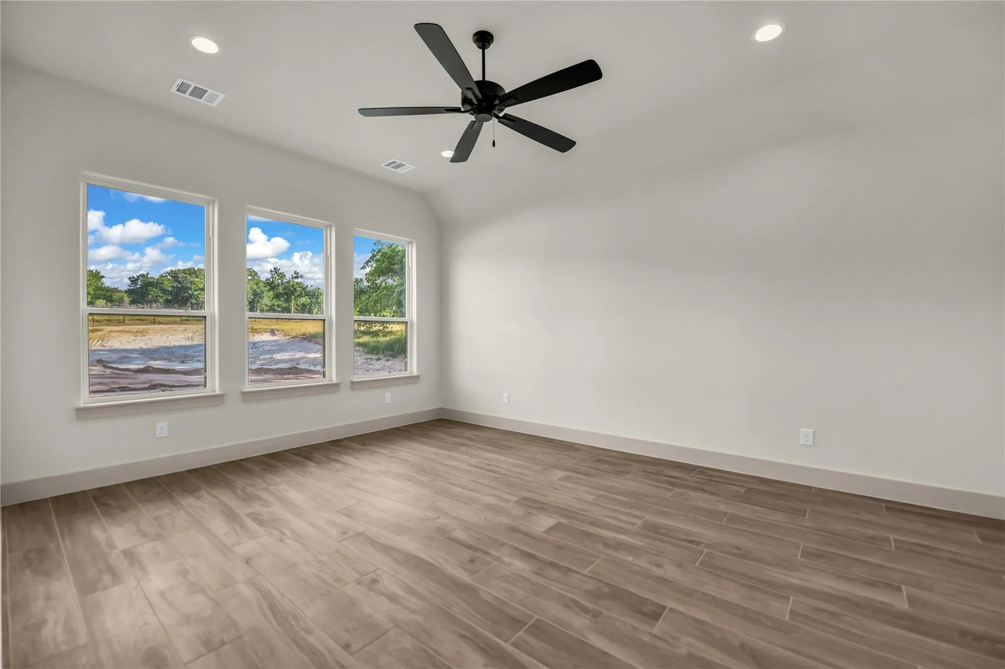 Single Family Residence For Sale in Wise County , 120 Daggett Drive, Decatur, Texas 76234, 4 Bedroom, 3 Bathroom, 3 Garage spaces, 2,834 Sqft, built in 2026, mls#21384309, Real Estate Agent in Decatur, Homes For Sale in Wise county, Homes For Sale in Decatur, Realtor in Decatur Texas, Real Estate Brokerage Independent Realty Texas, Luminita Cordes Realtor