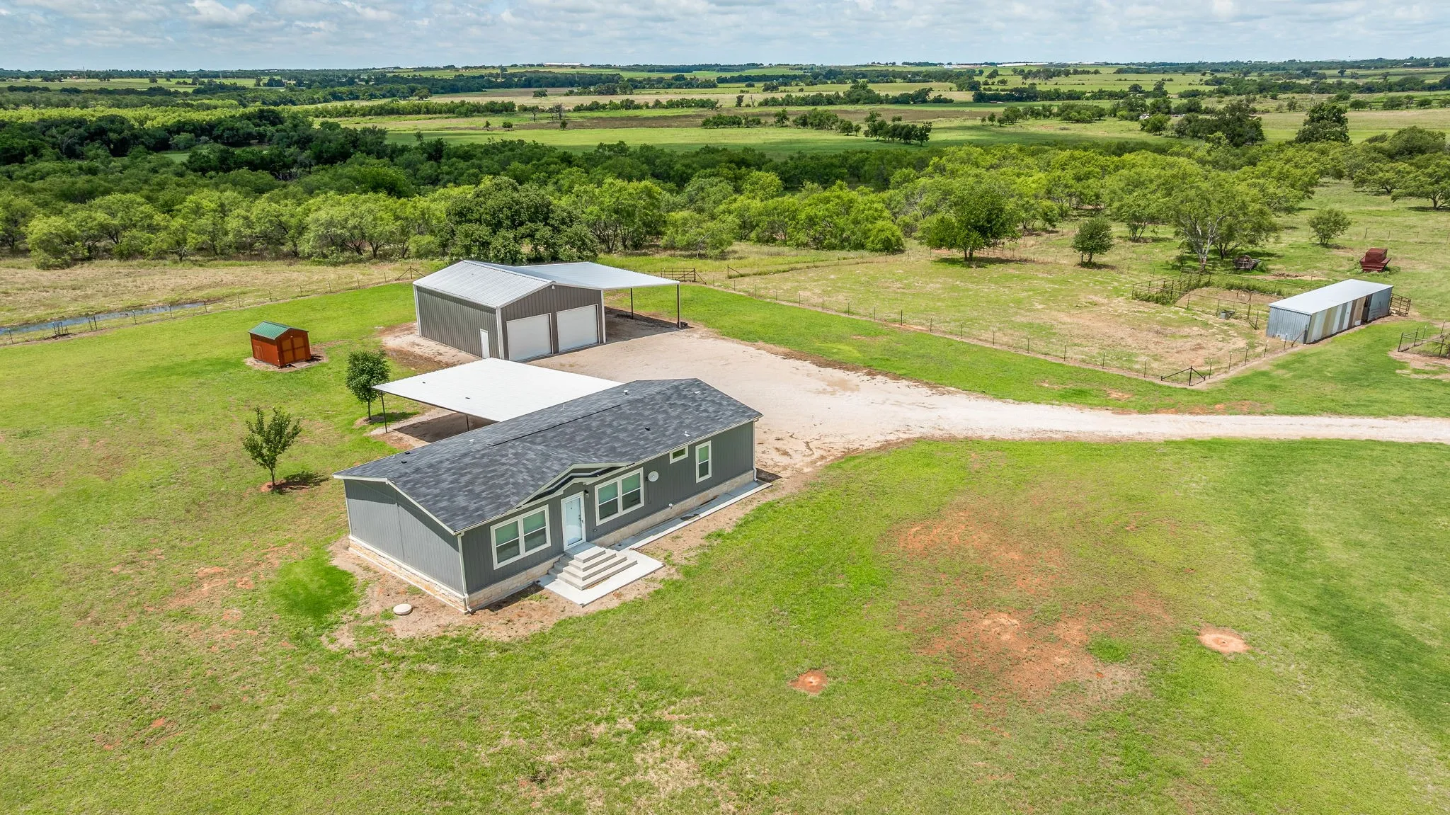 Mobile Home For Sale in Erath County , 14225 W Fm 8, Stephenville, Texas 76401, 3 Bedroom, 2 Bathroom, Garage spaces, 1,568 Sqft, built in 2022, mls#21384285, Real Estate Agent in Stephenville, Homes For Sale in Erath county, Homes For Sale in Stephenville, Realtor in Stephenville Texas, Real Estate Brokerage Independent Realty Texas, Luminita Cordes Realtor