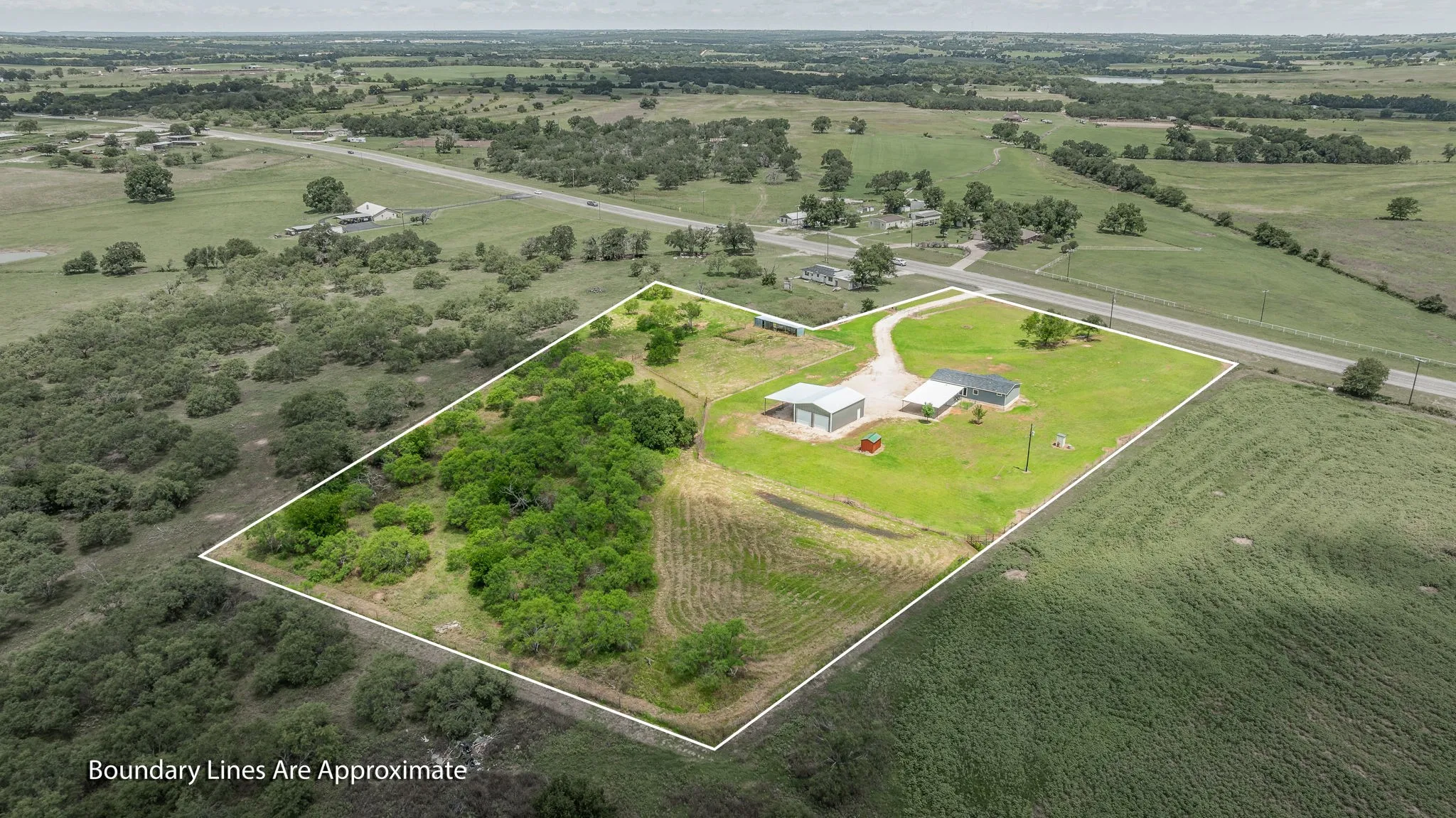 Mobile Home For Sale in Erath County , 14225 W Fm 8, Stephenville, Texas 76401, 3 Bedroom, 2 Bathroom, Garage spaces, 1,568 Sqft, built in 2022, mls#21384285, Real Estate Agent in Stephenville, Homes For Sale in Erath county, Homes For Sale in Stephenville, Realtor in Stephenville Texas, Real Estate Brokerage Independent Realty Texas, Luminita Cordes Realtor