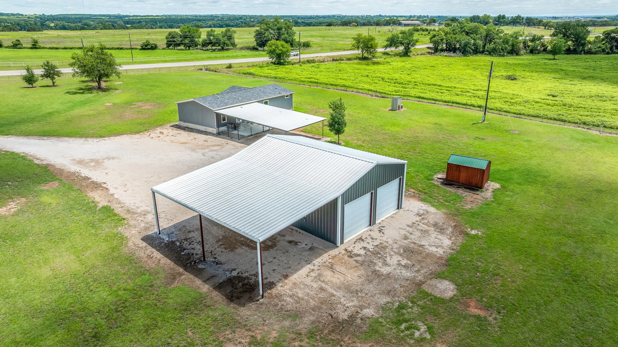Mobile Home For Sale in Erath County , 14225 W Fm 8, Stephenville, Texas 76401, 3 Bedroom, 2 Bathroom, Garage spaces, 1,568 Sqft, built in 2022, mls#21384285, Real Estate Agent in Stephenville, Homes For Sale in Erath county, Homes For Sale in Stephenville, Realtor in Stephenville Texas, Real Estate Brokerage Independent Realty Texas, Luminita Cordes Realtor