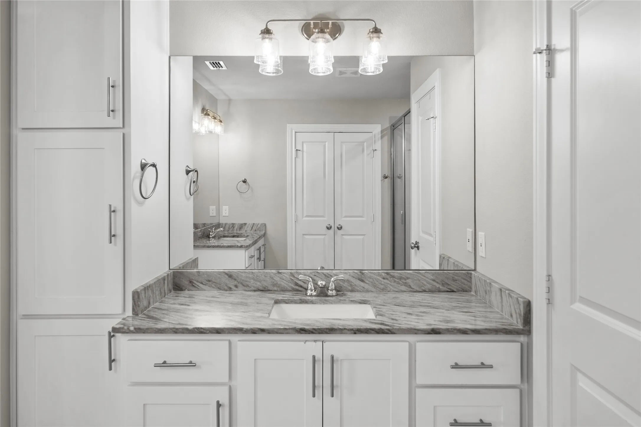 Single Family Residence For Sale in Smith County , 11479 Lindsey Garden Drive, Tyler, Texas 75709, 3 Bedroom, 2 Bathroom, 2 Garage spaces, 1,700 Sqft, built in 2021, mls#21384302, Real Estate Agent in Tyler, Homes For Sale in Smith county, Homes For Sale in Tyler, Realtor in Tyler Texas, Real Estate Brokerage Independent Realty Texas, Luminita Cordes Realtor