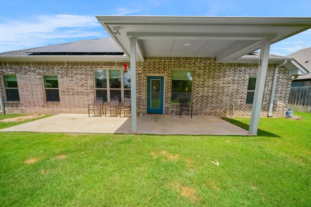Single Family Residence For Sale in Smith County , 11479 Lindsey Garden Drive, Tyler, Texas 75709, 3 Bedroom, 2 Bathroom, 2 Garage spaces, 1,700 Sqft, built in 2021, mls#21384302, Real Estate Agent in Tyler, Homes For Sale in Smith county, Homes For Sale in Tyler, Realtor in Tyler Texas, Real Estate Brokerage Independent Realty Texas, Luminita Cordes Realtor