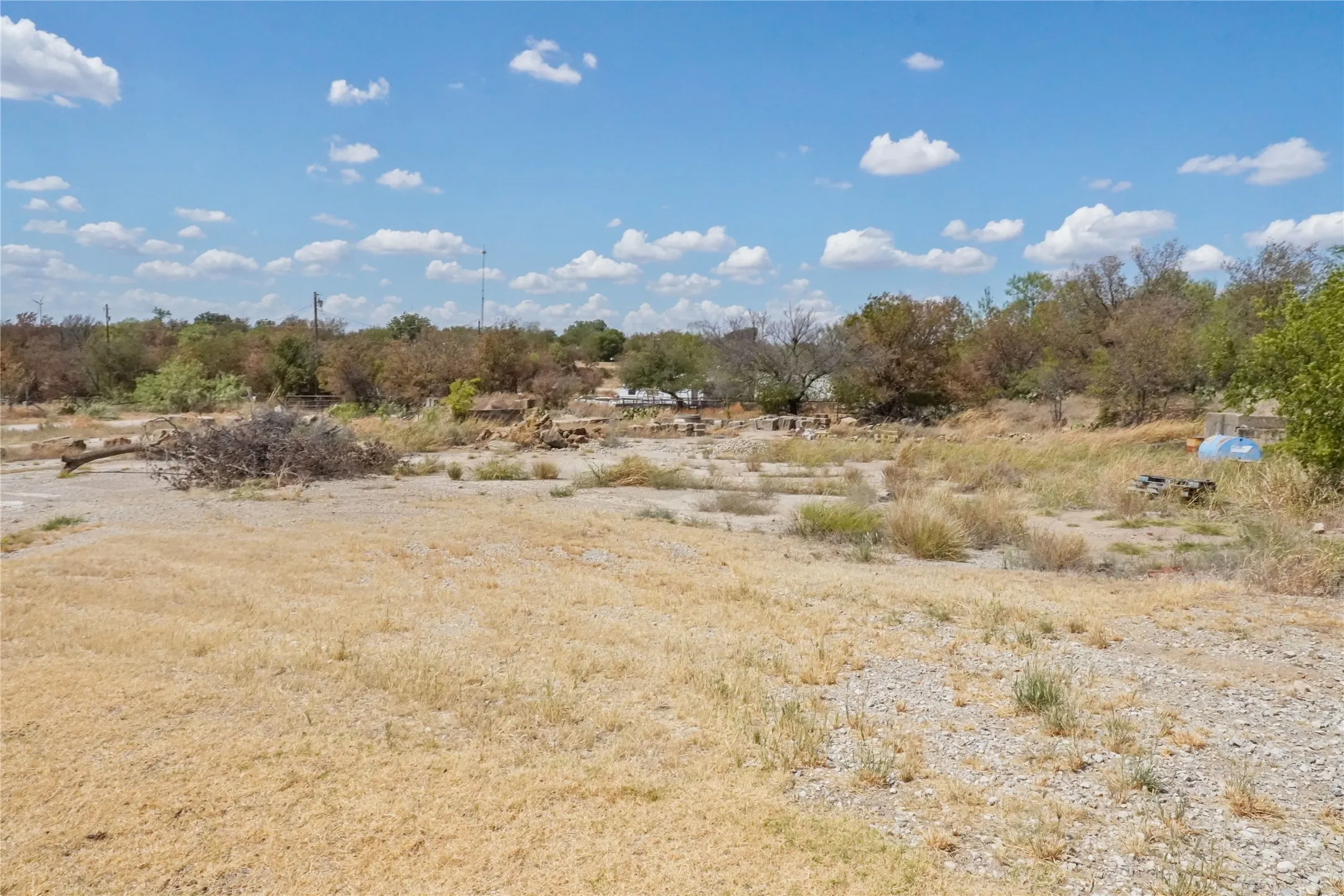 Industrial For Sale in Jack County , 314 S Phillips Street, Jacksboro, Texas 76458, 0, 0, Garage spaces, 0 Sqft, built in 1950, mls#21384314, Real Estate Agent in Jacksboro, Homes For Sale in Jack county, Homes For Sale in Jacksboro, Realtor in Jacksboro Texas, Real Estate Brokerage Independent Realty Texas, Luminita Cordes Realtor