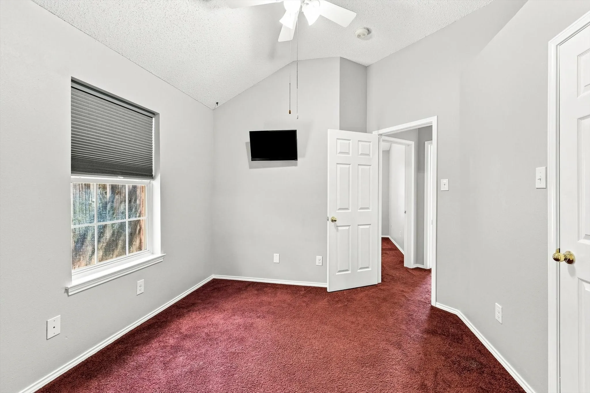 Single Family Residence For Sale in Tarrant County , 8900 San Joaquin Trail, Fort Worth, Texas 76118, 4 Bedroom, 2 Bathroom, 2 Garage spaces, 1,877 Sqft, built in 1996, mls#21383326, Real Estate Agent in Fort Worth, Homes For Sale in Tarrant county, Homes For Sale in Fort Worth, Realtor in Fort Worth Texas, Real Estate Brokerage Independent Realty Texas, Luminita Cordes Realtor