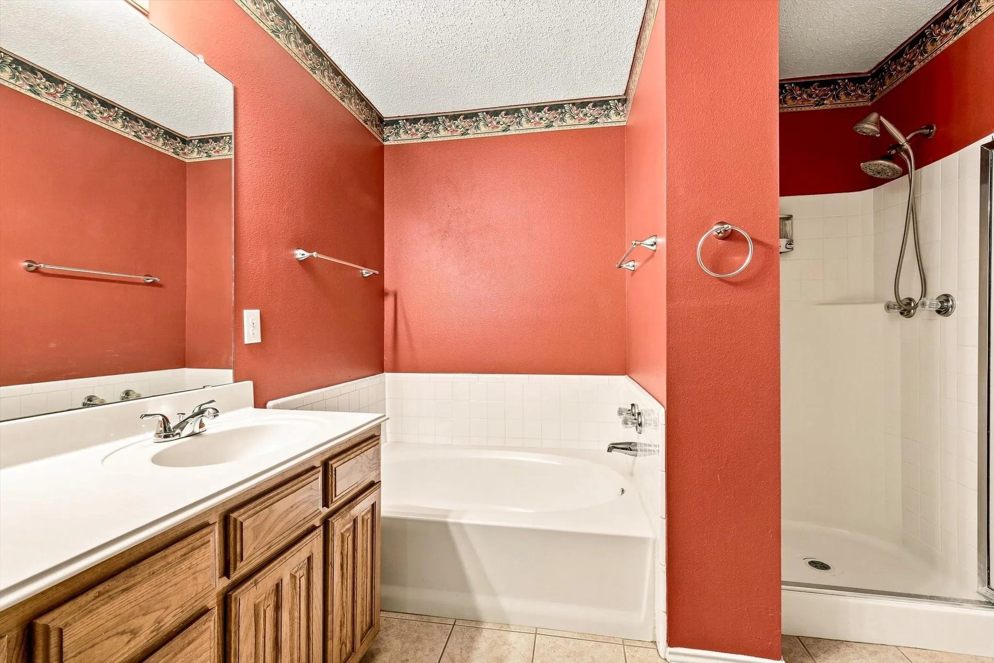 Single Family Residence For Sale in Tarrant County , 8900 San Joaquin Trail, Fort Worth, Texas 76118, 4 Bedroom, 2 Bathroom, 2 Garage spaces, 1,877 Sqft, built in 1996, mls#21383326, Real Estate Agent in Fort Worth, Homes For Sale in Tarrant county, Homes For Sale in Fort Worth, Realtor in Fort Worth Texas, Real Estate Brokerage Independent Realty Texas, Luminita Cordes Realtor