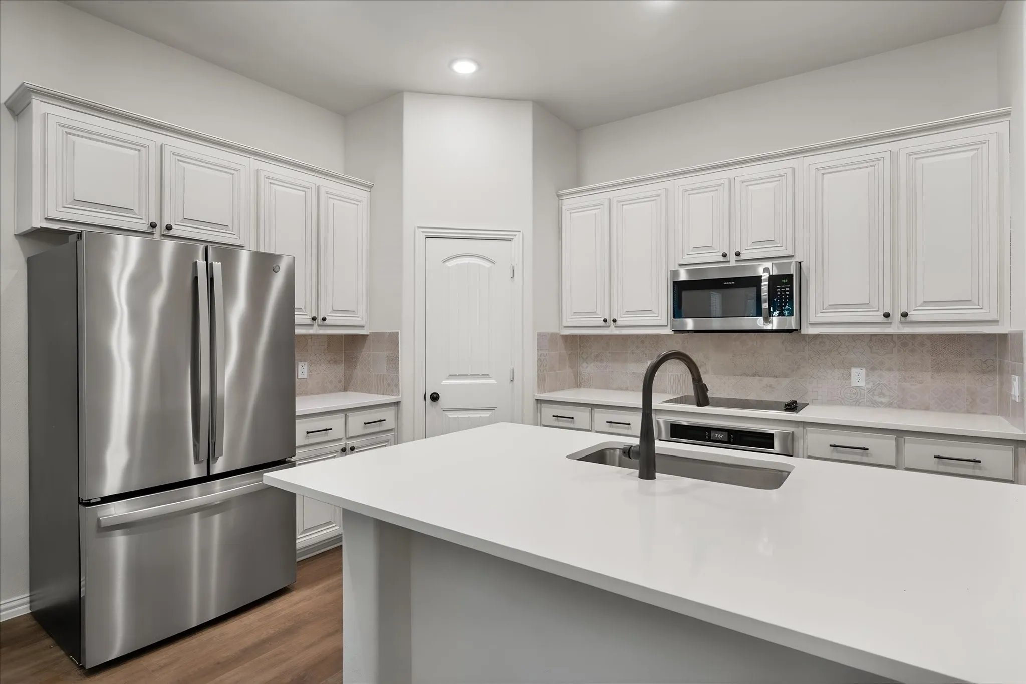 Single Family Residence For Sale in Navarro County , 16 Dobbins Crossing, Corsicana, Texas 75110, 3 Bedroom, 2 Bathroom, 2 Garage spaces, 1,998 Sqft, built in 2022, mls#21383036, Real Estate Agent in Corsicana, Homes For Sale in Navarro county, Homes For Sale in Corsicana, Realtor in Corsicana Texas, Real Estate Brokerage Independent Realty Texas, Luminita Cordes Realtor