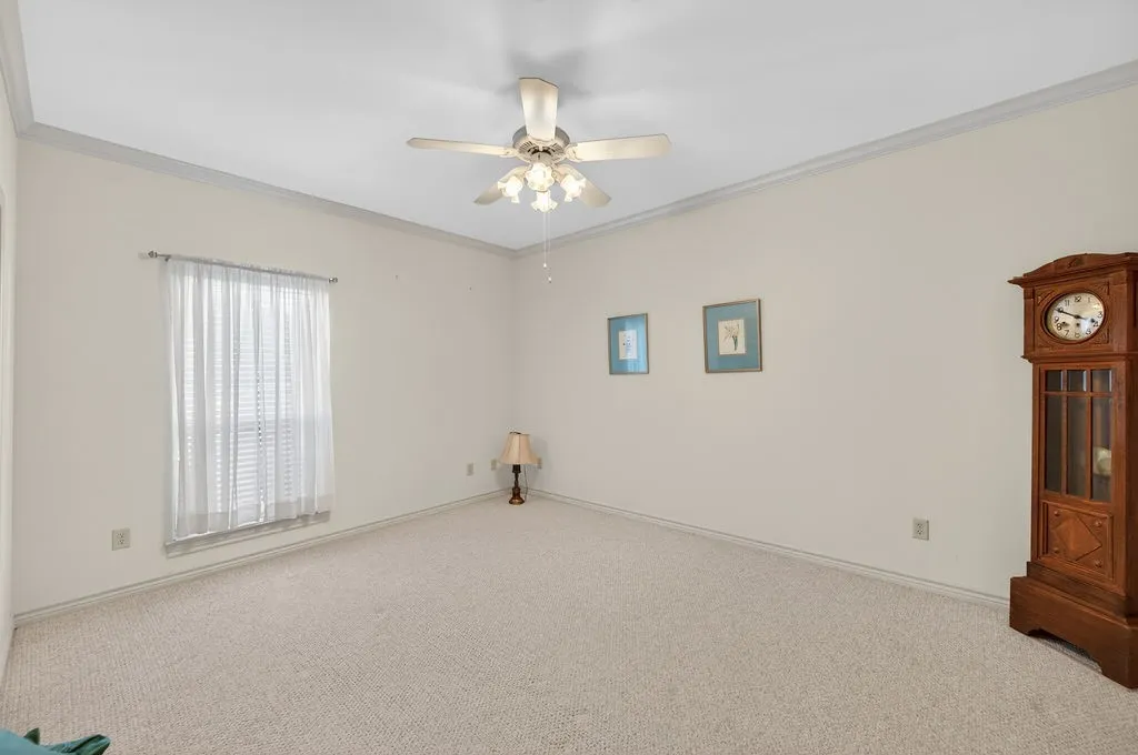 Single Family Residence For Sale in Henderson County , 800 Rico Drive, Athens, Texas 75751, 3 Bedroom, 2 Bathroom, 3 Garage spaces, 2,199 Sqft, built in 2001, mls#21384330, Real Estate Agent in Athens, Homes For Sale in Henderson county, Homes For Sale in Athens, Realtor in Athens Texas, Real Estate Brokerage Independent Realty Texas, Luminita Cordes Realtor