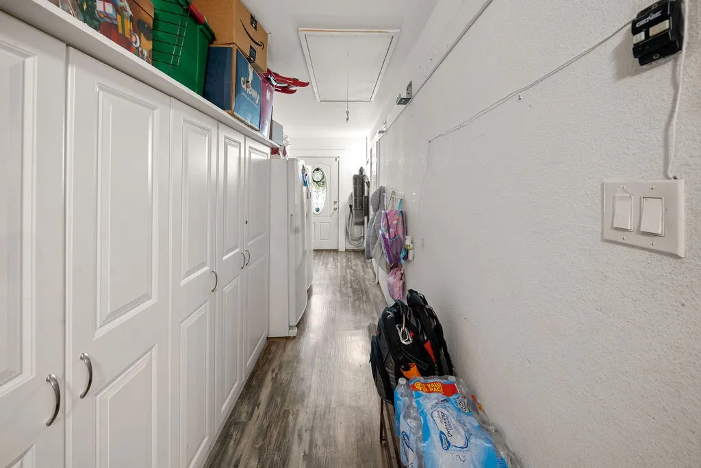 Single Family Residence For Sale in Smith County , 13840 CR 2122, Tyler, Texas 75707, 3 Bedroom, 2 Bathroom, Garage spaces, 2,278 Sqft, built in 2006, mls#21384326, Real Estate Agent in Tyler, Homes For Sale in Smith county, Homes For Sale in Tyler, Realtor in Tyler Texas, Real Estate Brokerage Independent Realty Texas, Luminita Cordes Realtor