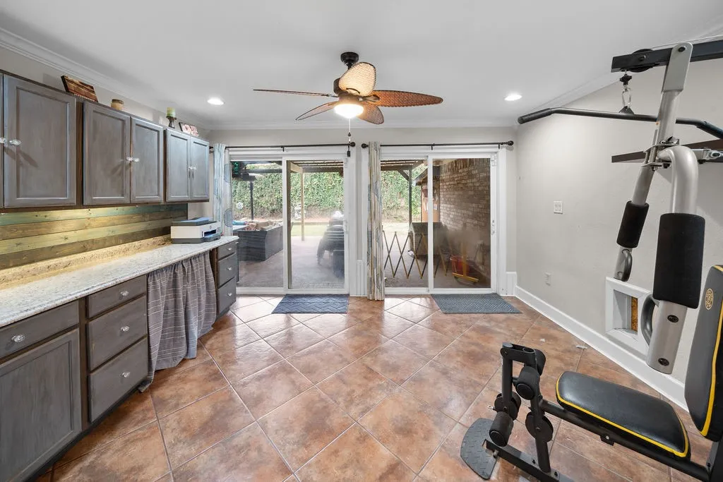 Single Family Residence For Sale in Smith County , 13840 CR 2122, Tyler, Texas 75707, 3 Bedroom, 2 Bathroom, Garage spaces, 2,278 Sqft, built in 2006, mls#21384326, Real Estate Agent in Tyler, Homes For Sale in Smith county, Homes For Sale in Tyler, Realtor in Tyler Texas, Real Estate Brokerage Independent Realty Texas, Luminita Cordes Realtor