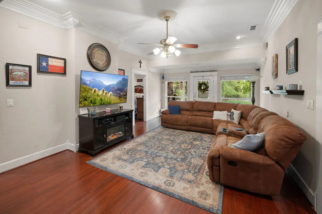 Single Family Residence For Sale in Smith County , 13840 CR 2122, Tyler, Texas 75707, 3 Bedroom, 2 Bathroom, Garage spaces, 2,278 Sqft, built in 2006, mls#21384326, Real Estate Agent in Tyler, Homes For Sale in Smith county, Homes For Sale in Tyler, Realtor in Tyler Texas, Real Estate Brokerage Independent Realty Texas, Luminita Cordes Realtor