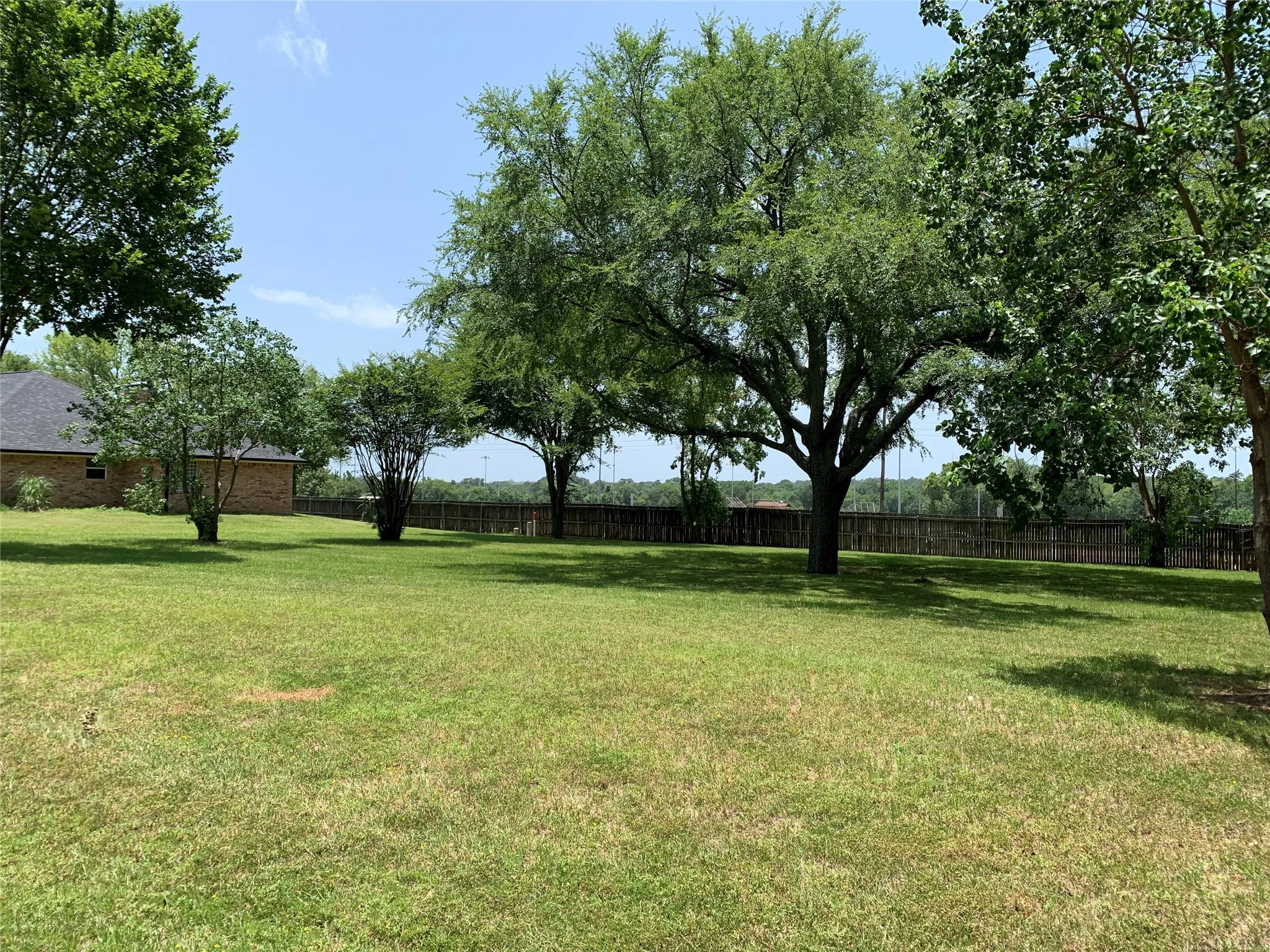 Unimproved Land For Sale in Henderson County , TBD Van Winkle Circle, Athens, Texas 75751, 0, 0, Garage spaces, 0 Sqft, built in 2001, mls#21384336, Real Estate Agent in Athens, Homes For Sale in Henderson county, Homes For Sale in Athens, Realtor in Athens Texas, Real Estate Brokerage Independent Realty Texas, Luminita Cordes Realtor