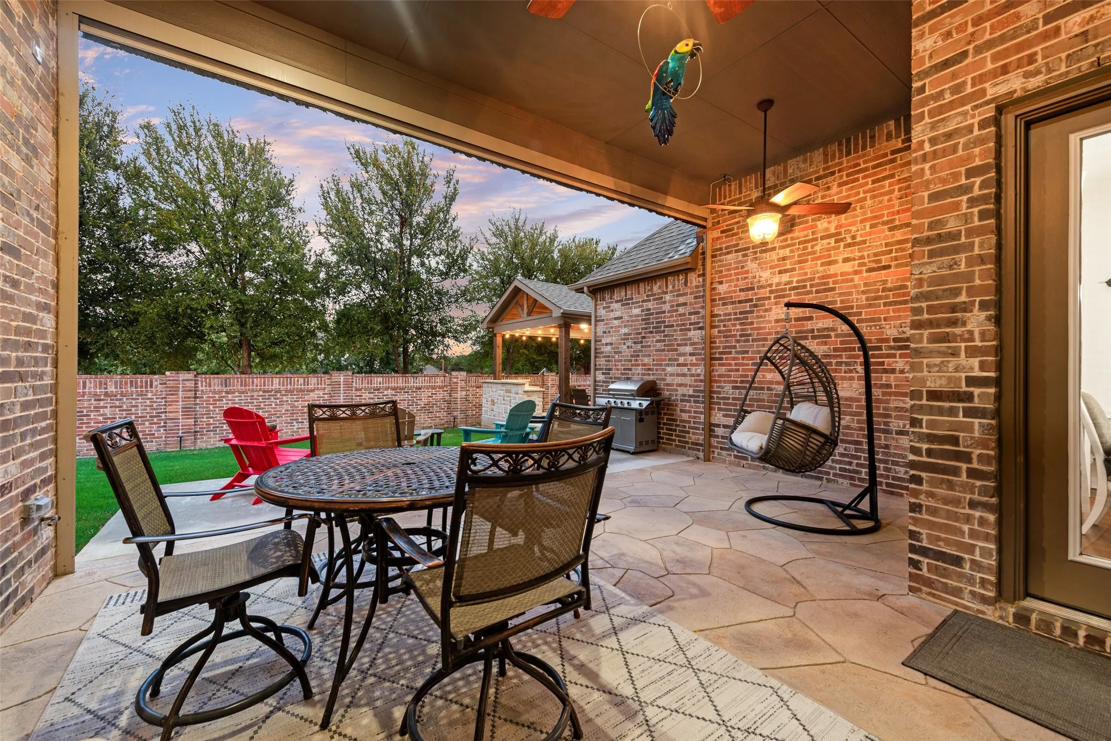 Single Family Residence For Sale in Tarrant County , 409 Rawhide Path, Keller, Texas 76248, 3 Bedroom, 3 Bathroom, 3 Garage spaces, 3,339 Sqft, built in 2012, mls#21384086, Real Estate Agent in Keller, Homes For Sale in Tarrant county, Homes For Sale in Keller, Realtor in Keller Texas, Real Estate Brokerage Independent Realty Texas, Luminita Cordes Realtor