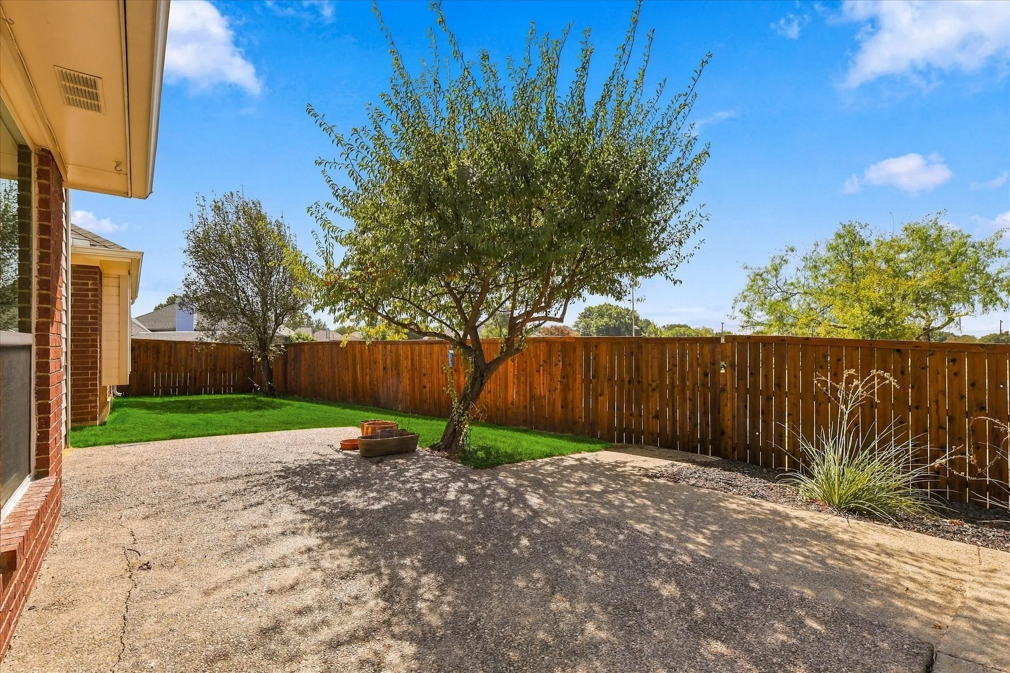 Single Family Residence For Sale in Denton County , 4901 Superior Court, Flower Mound, Texas 75028, 3 Bedroom, 2 Bathroom, 2 Garage spaces, 1,465 Sqft, built in 1993, mls#21384353, Real Estate Agent in Flower Mound, Homes For Sale in Denton county, Homes For Sale in Flower Mound, Realtor in Flower Mound Texas, Real Estate Brokerage Independent Realty Texas, Luminita Cordes Realtor