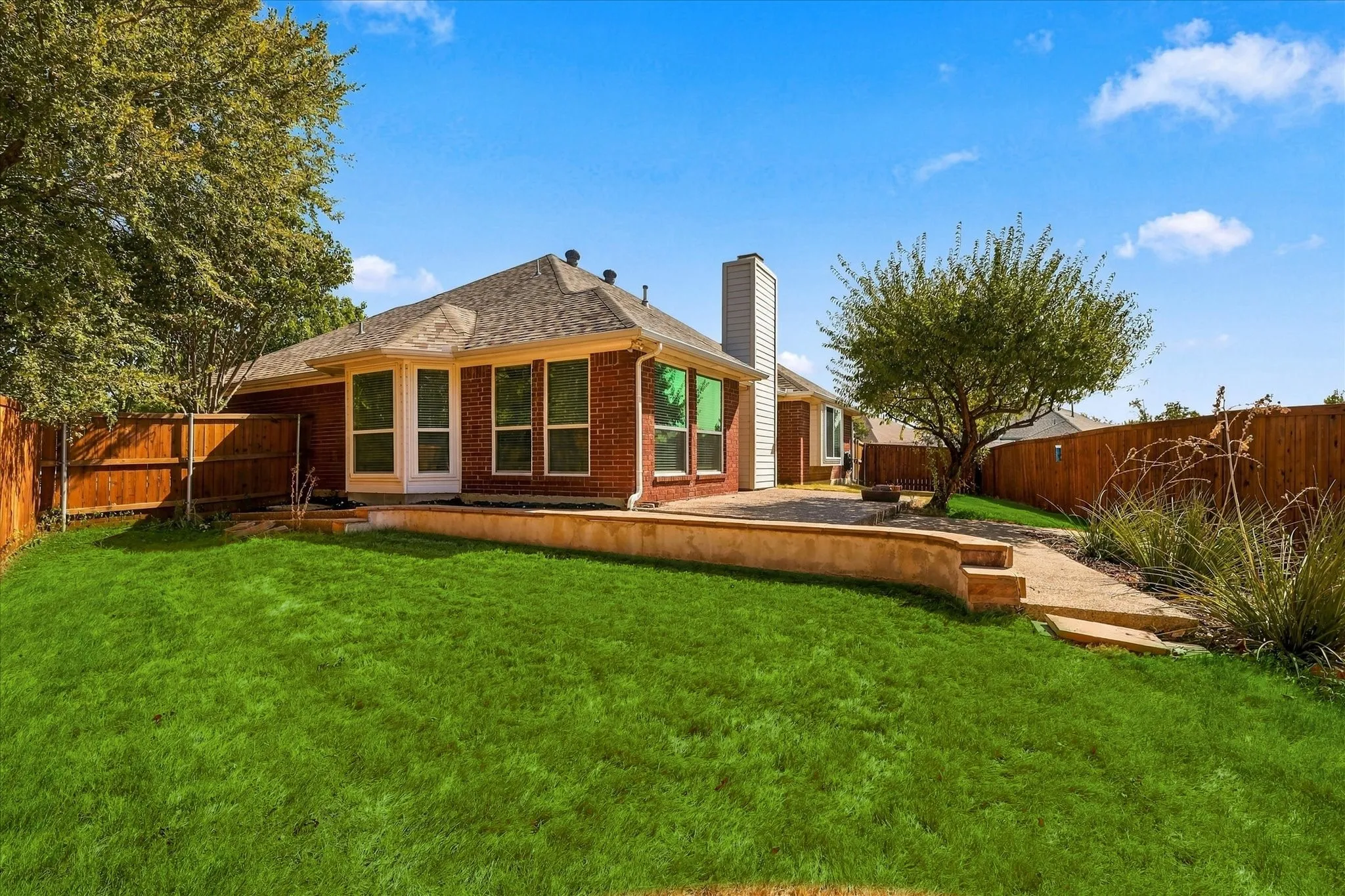 Single Family Residence For Sale in Denton County , 4901 Superior Court, Flower Mound, Texas 75028, 3 Bedroom, 2 Bathroom, 2 Garage spaces, 1,465 Sqft, built in 1993, mls#21384353, Real Estate Agent in Flower Mound, Homes For Sale in Denton county, Homes For Sale in Flower Mound, Realtor in Flower Mound Texas, Real Estate Brokerage Independent Realty Texas, Luminita Cordes Realtor