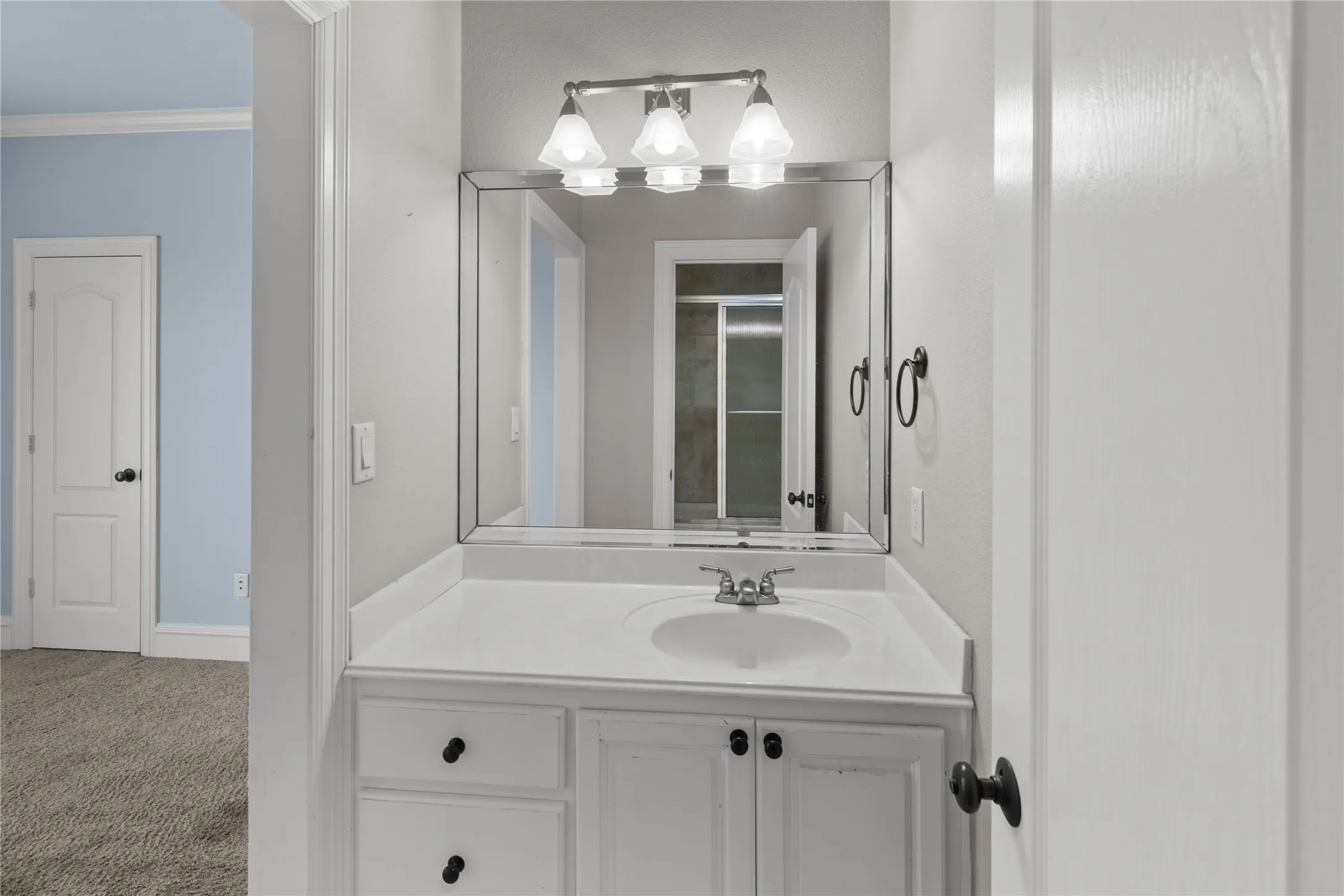 Single Family Residence For Sale in Smith County , 2322 Kingsmill Circle, Tyler, Texas 75703, 4 Bedroom, 4 Bathroom, 3 Garage spaces, 3,556 Sqft, built in 2004, mls#21384369, Real Estate Agent in Tyler, Homes For Sale in Smith county, Homes For Sale in Tyler, Realtor in Tyler Texas, Real Estate Brokerage Independent Realty Texas, Luminita Cordes Realtor