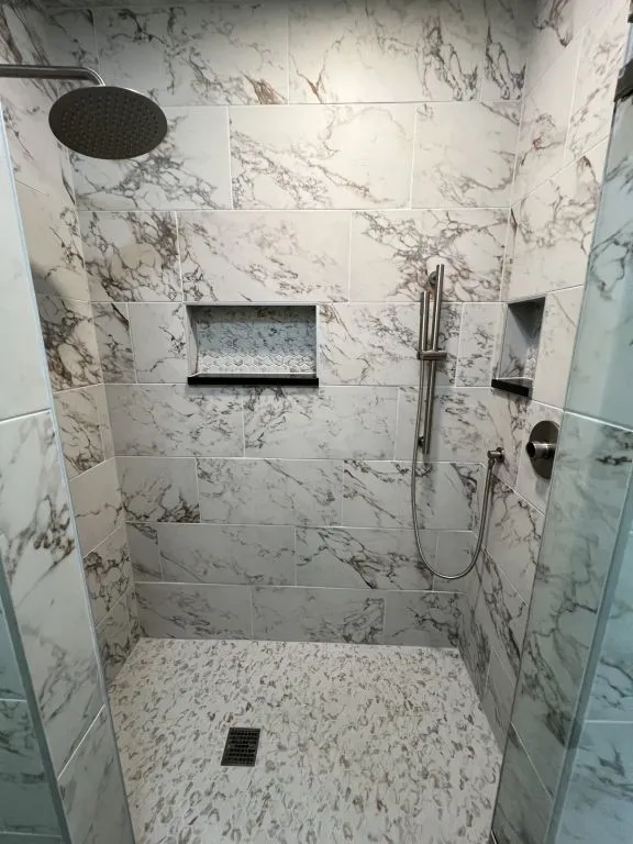 Single Family Residence For Sale in Brown County , 4401 River Oaks Drive, Brownwood, Texas 76801, 3 Bedroom, 3 Bathroom, 2 Garage spaces, 2,329 Sqft, built in 1978, mls#21384251, Real Estate Agent in Brownwood, Homes For Sale in Brown county, Homes For Sale in Brownwood, Realtor in Brownwood Texas, Real Estate Brokerage Independent Realty Texas, Luminita Cordes Realtor