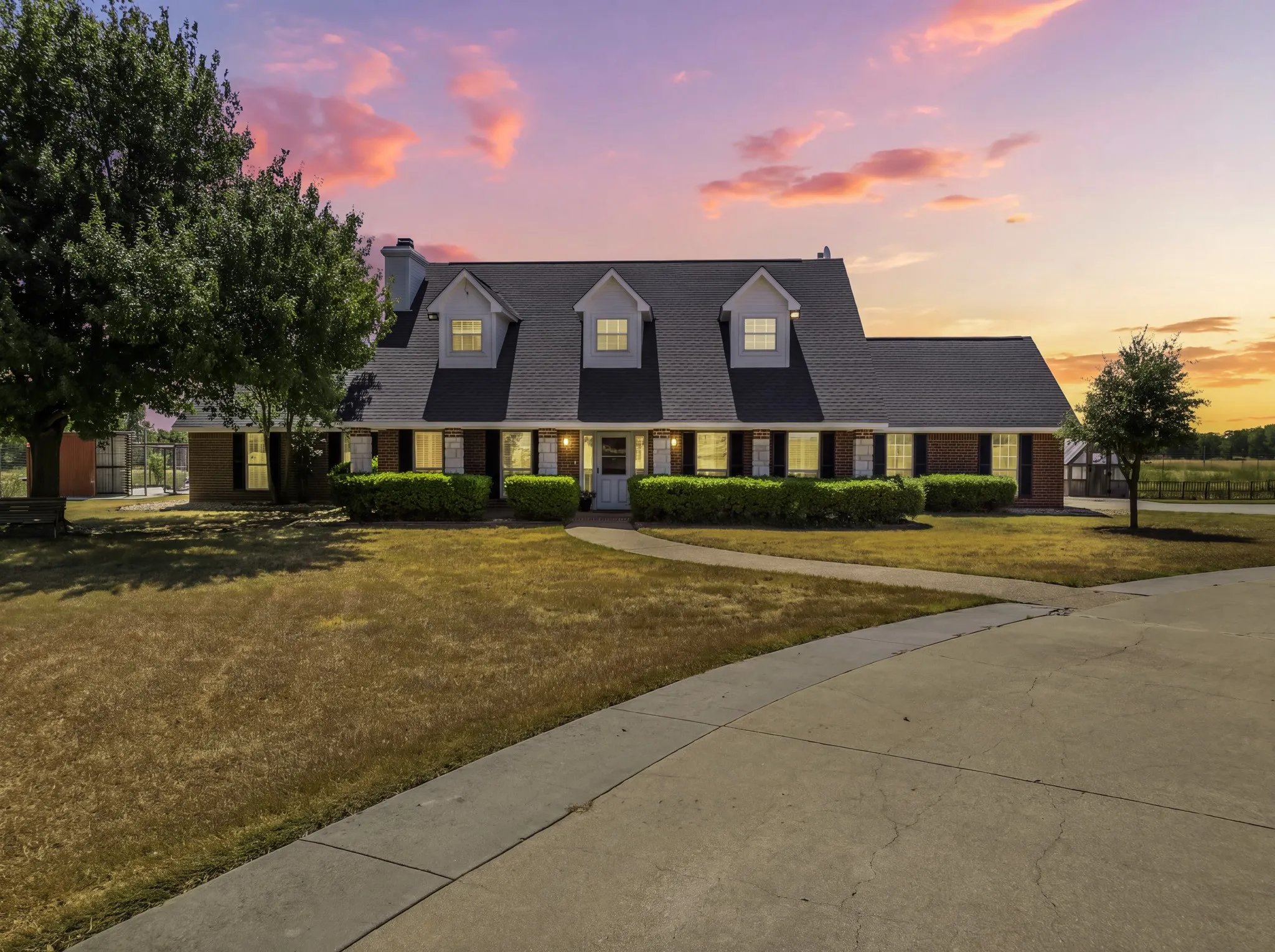 Single Family Residence For Sale