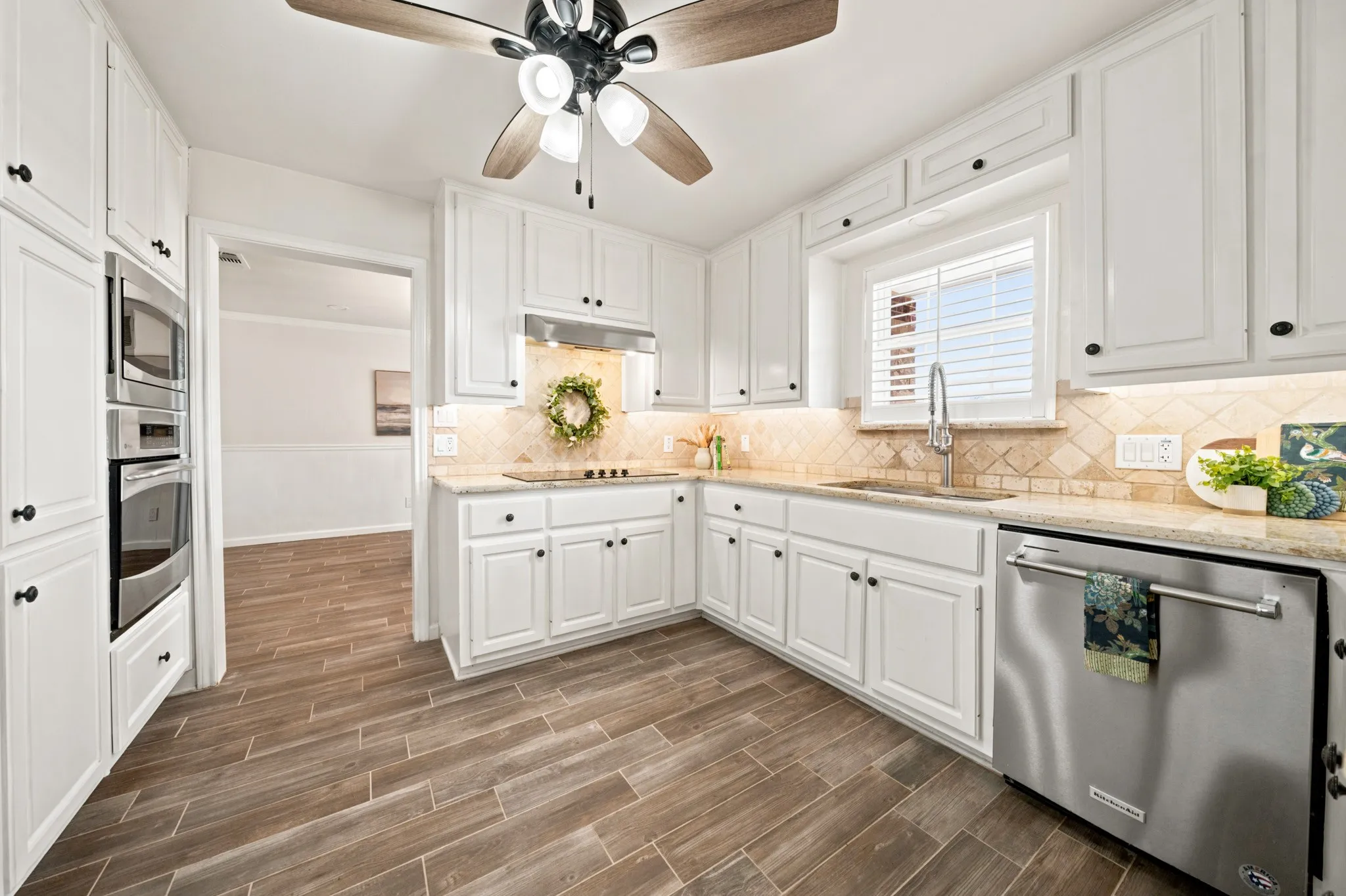 Single Family Residence For Sale in Mc Lennan County , 5112 Old Caufield Ranch Road, Mc Gregor, Texas 76657, 4 Bedroom, 4 Bathroom, 2 Garage spaces, 2,803 Sqft, built in 1996, mls#21380055, Real Estate Agent in Mc Gregor, Homes For Sale in Mc Lennan county, Homes For Sale in Mc Gregor, Realtor in Mc Gregor Texas, Real Estate Brokerage Independent Realty Texas, Luminita Cordes Realtor